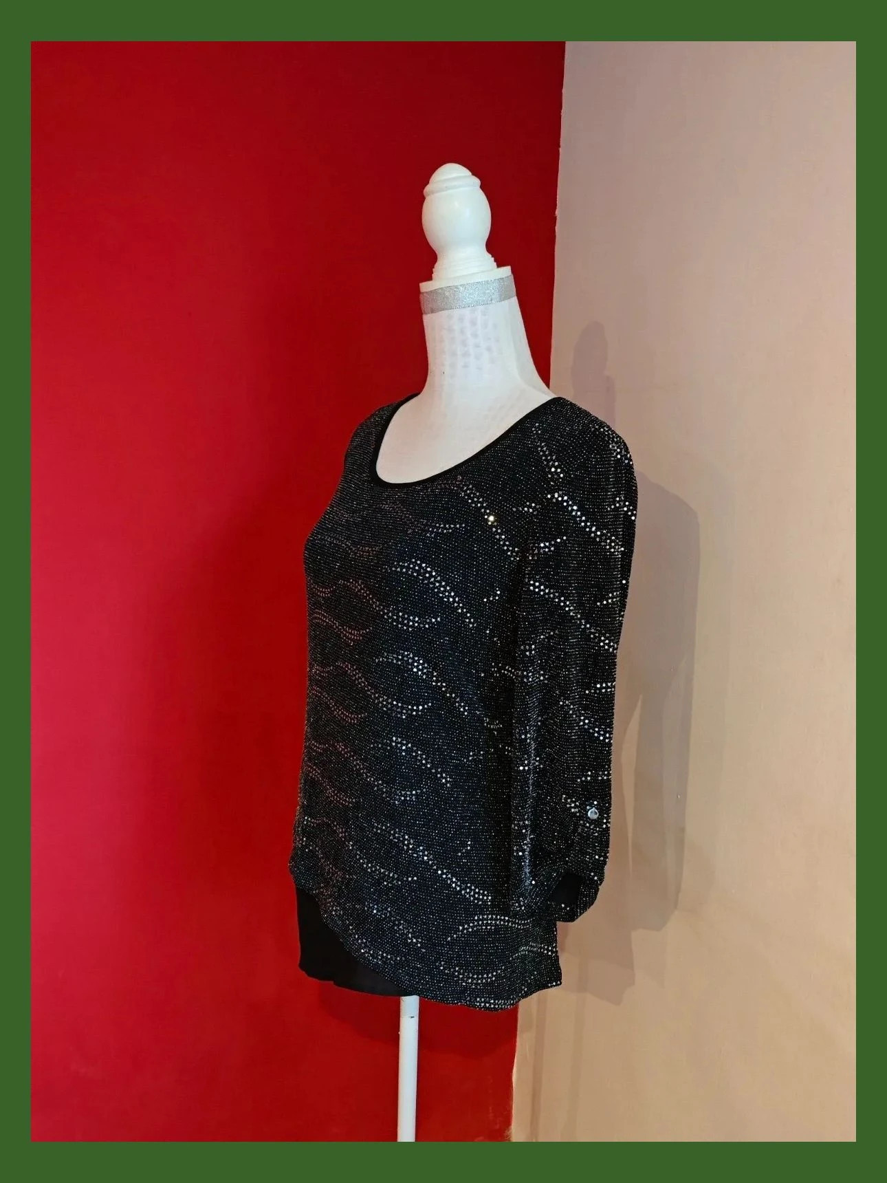 🌺 Bonita blusa asimétrica negra con brillos plateados, de punto elástico, talla M – Canda – taille M / 38 / 10 2