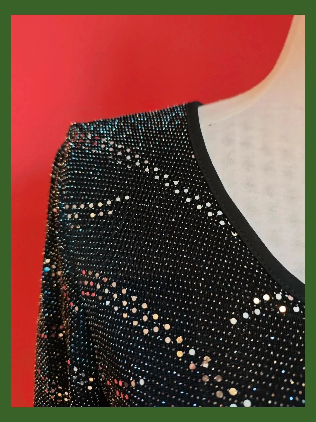 🌺 Bonita blusa asimétrica negra con brillos plateados, de punto elástico, talla M – Canda – taille M / 38 / 10 4