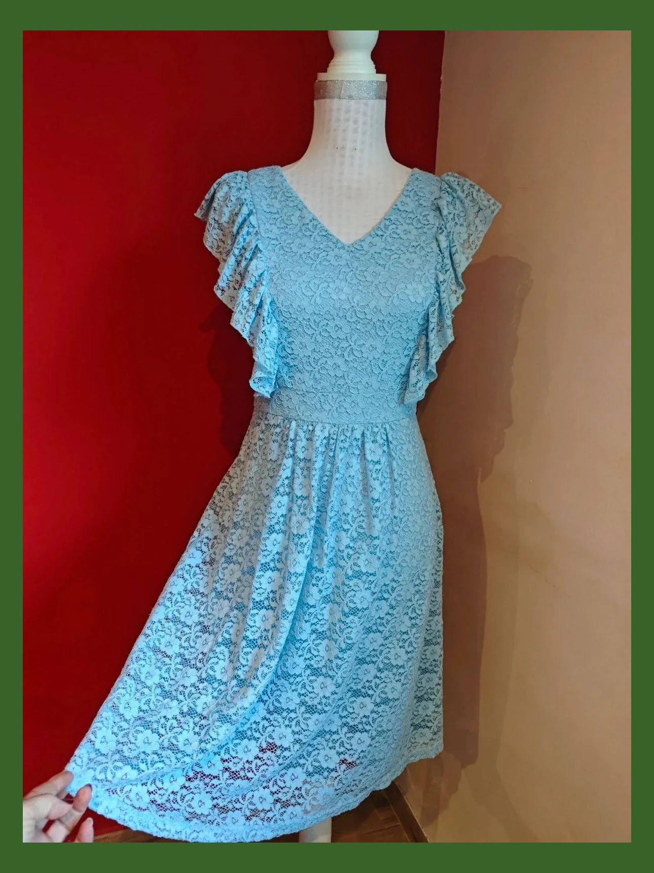 🌺Espectacular vestido de blonda elástica azul claro con volantes en los lados, talla M – Yumi – taille M / 38 / 10 2