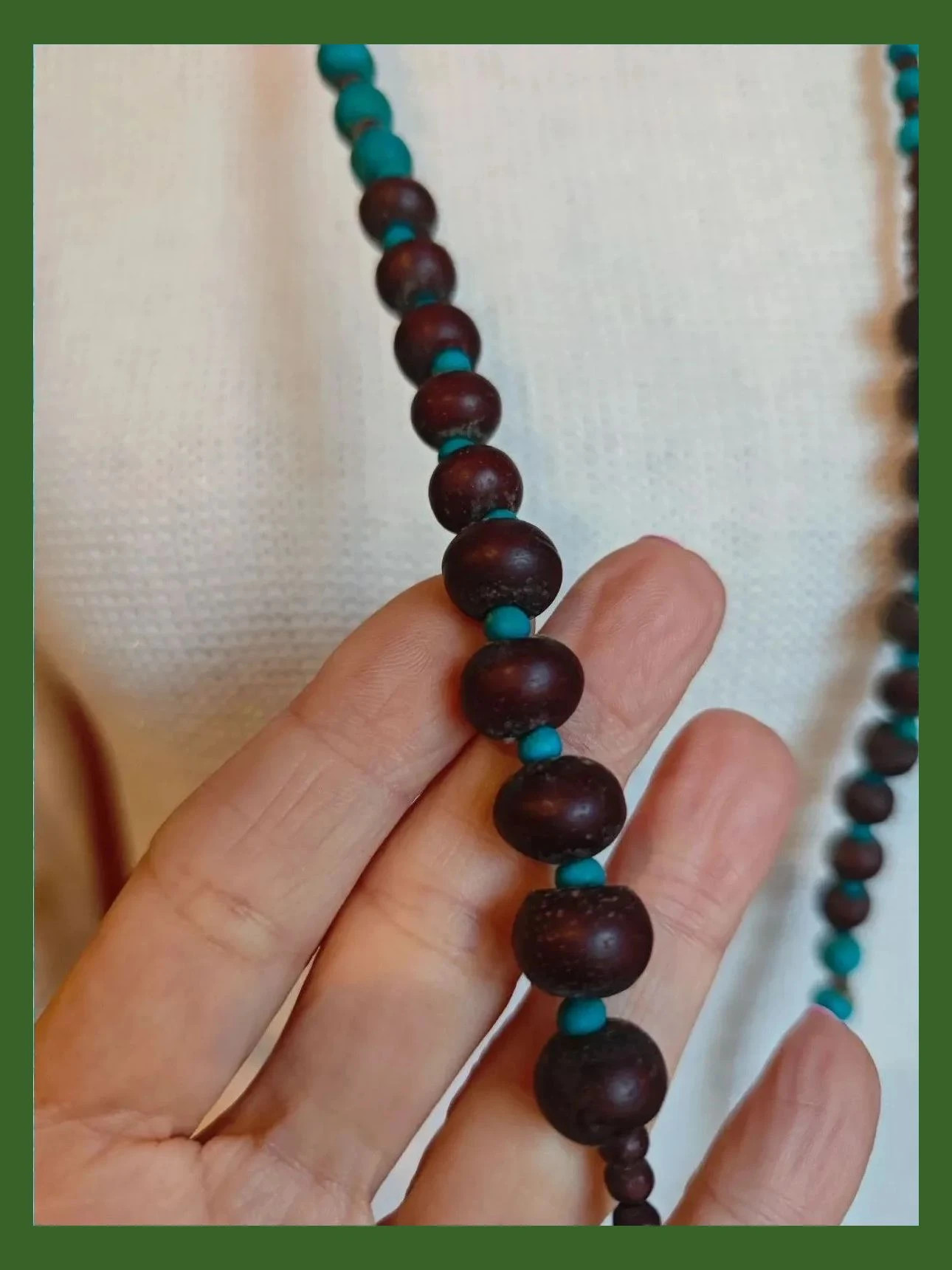 🌺 Collar largo de cuentas de madera color marrón y turquesa 4