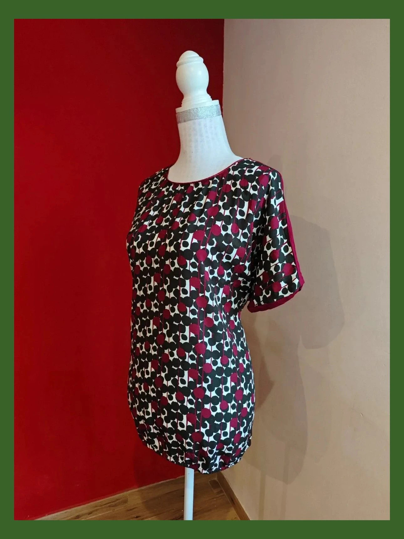 🌺Camiseta de algodón y modal con estampado de círculos negros y granates, talla 48 – Stooker – taille 4XL / 48 / 20 2