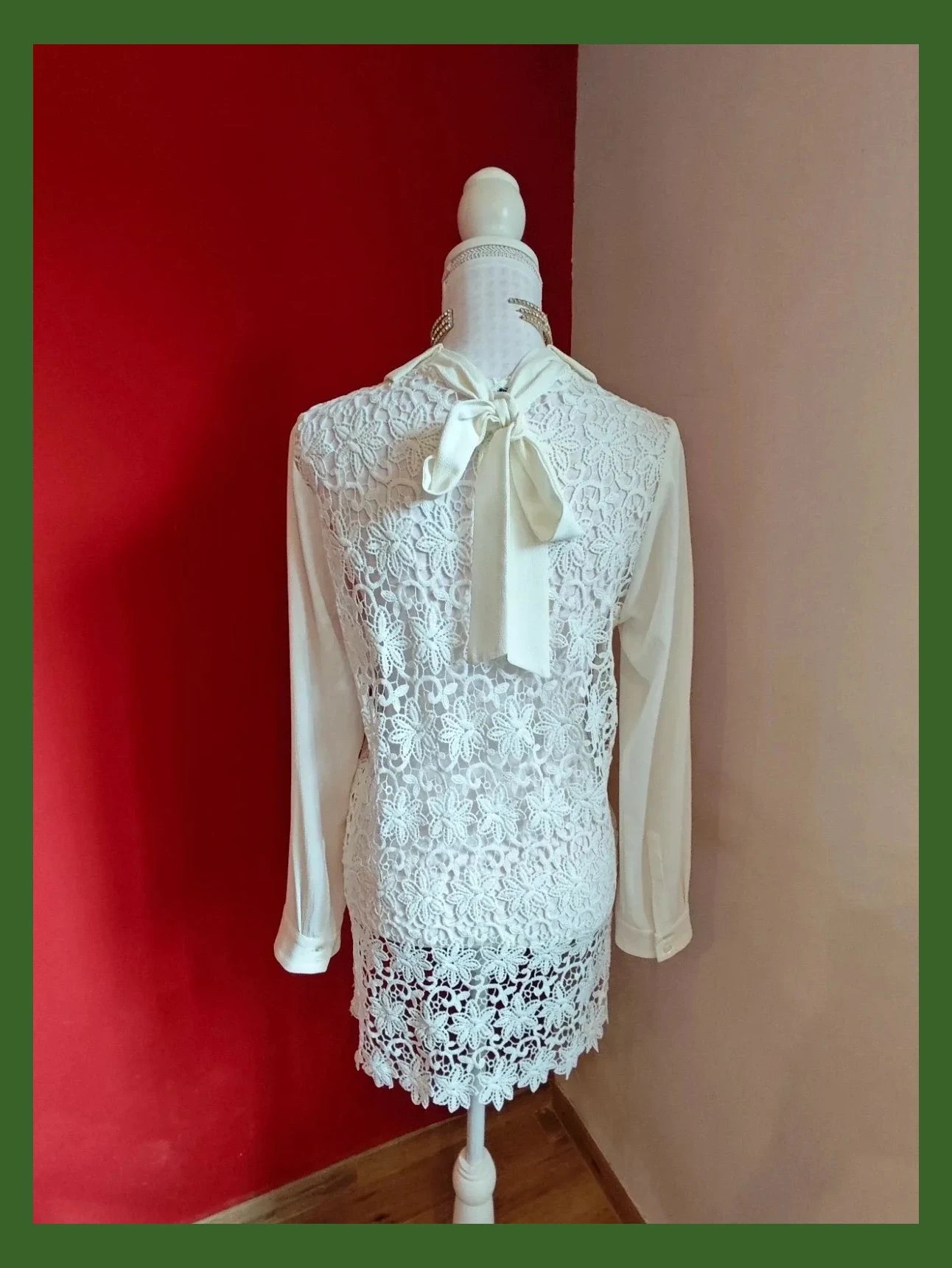 🌺 Original camisa blanco roto de gasa delante y crochet detrás con lazo detrás del cuello – Roger O – taille XL / 42 / 14 5