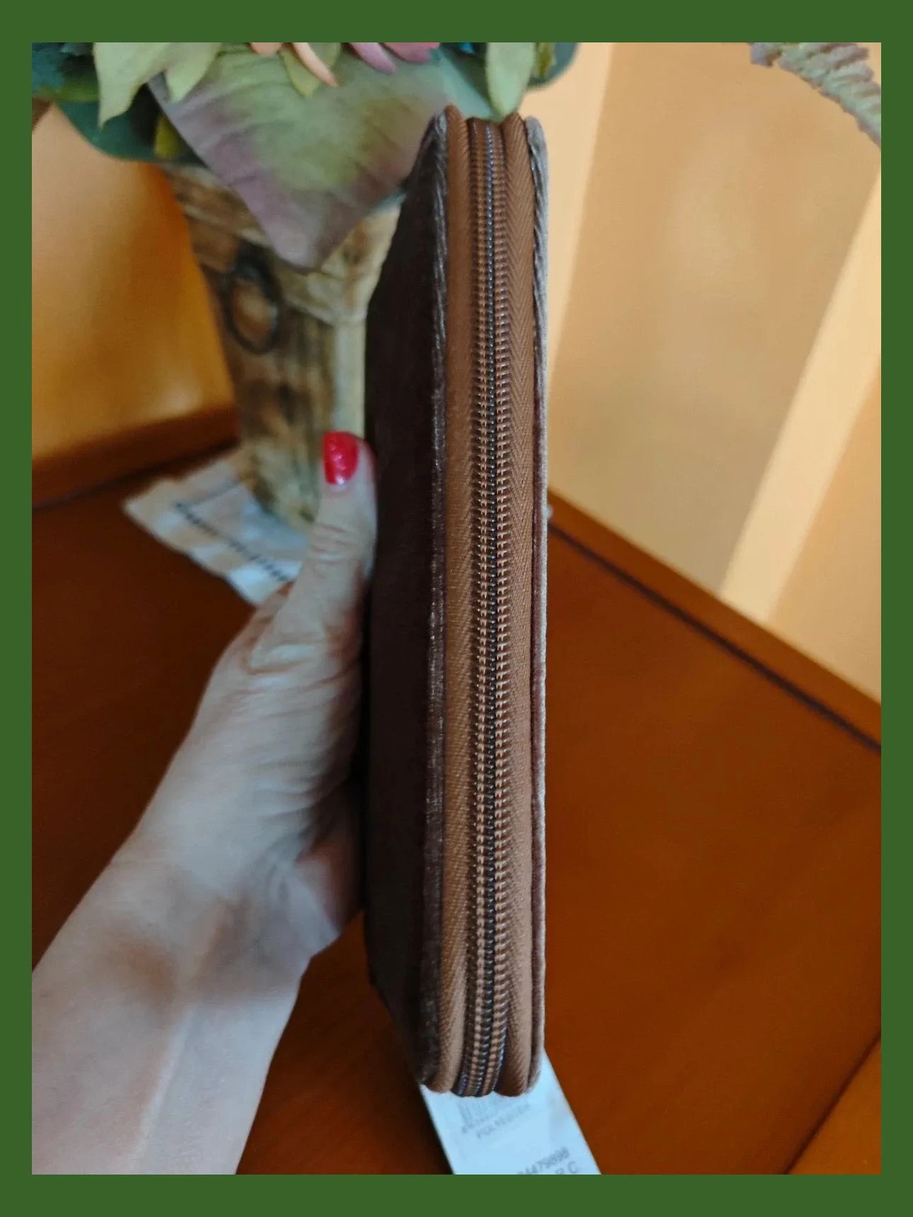 🌺 Bonita y práctica cartera monedero de terciopelo marrón – Angelina 4