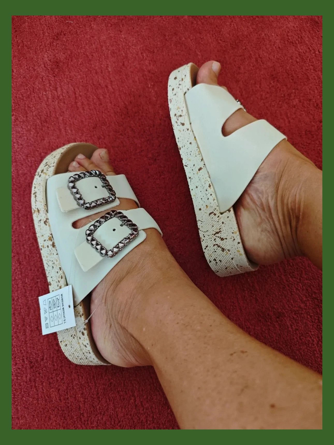🌺 Comodísimas sandalias tono crema con doble tira ajustable y hebillas decorativas en tono plateado – Fashion – taille 38 3