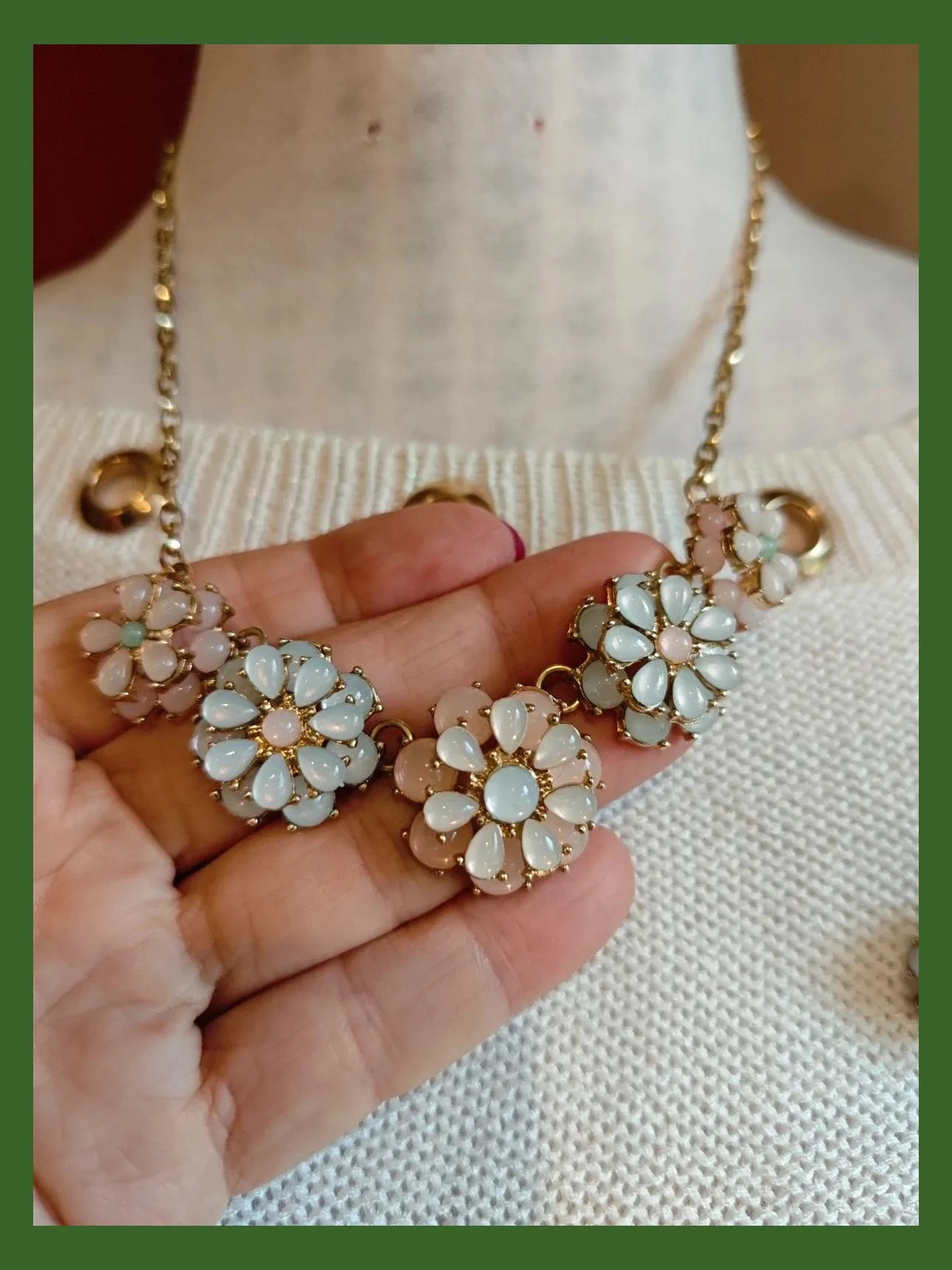 🌺 Conjunto de gargantilla, pulsera y pendientes con abalorios rosa y azul – Bijou Brigitte 3