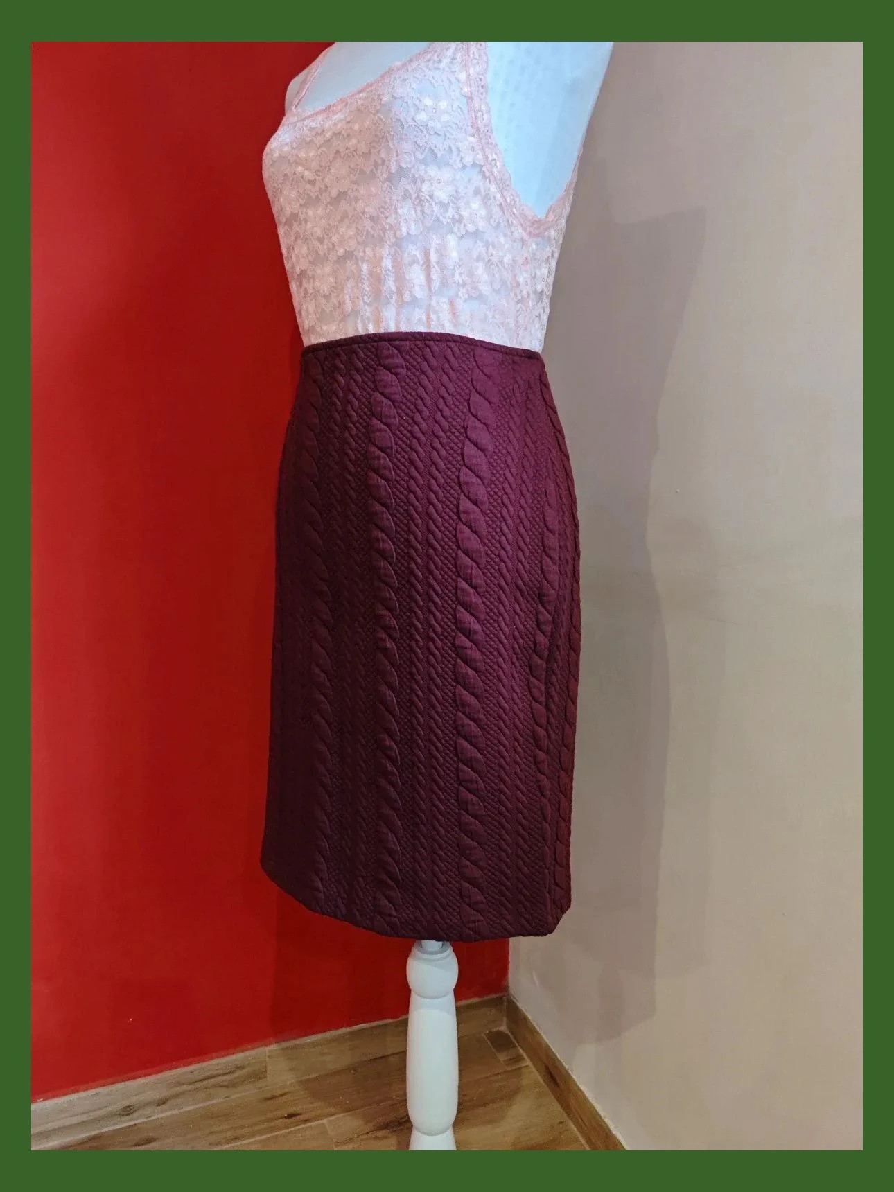 🌺Falda granate con cordones en relieve, talla L – Yessica – taille L / 40 / 12 2