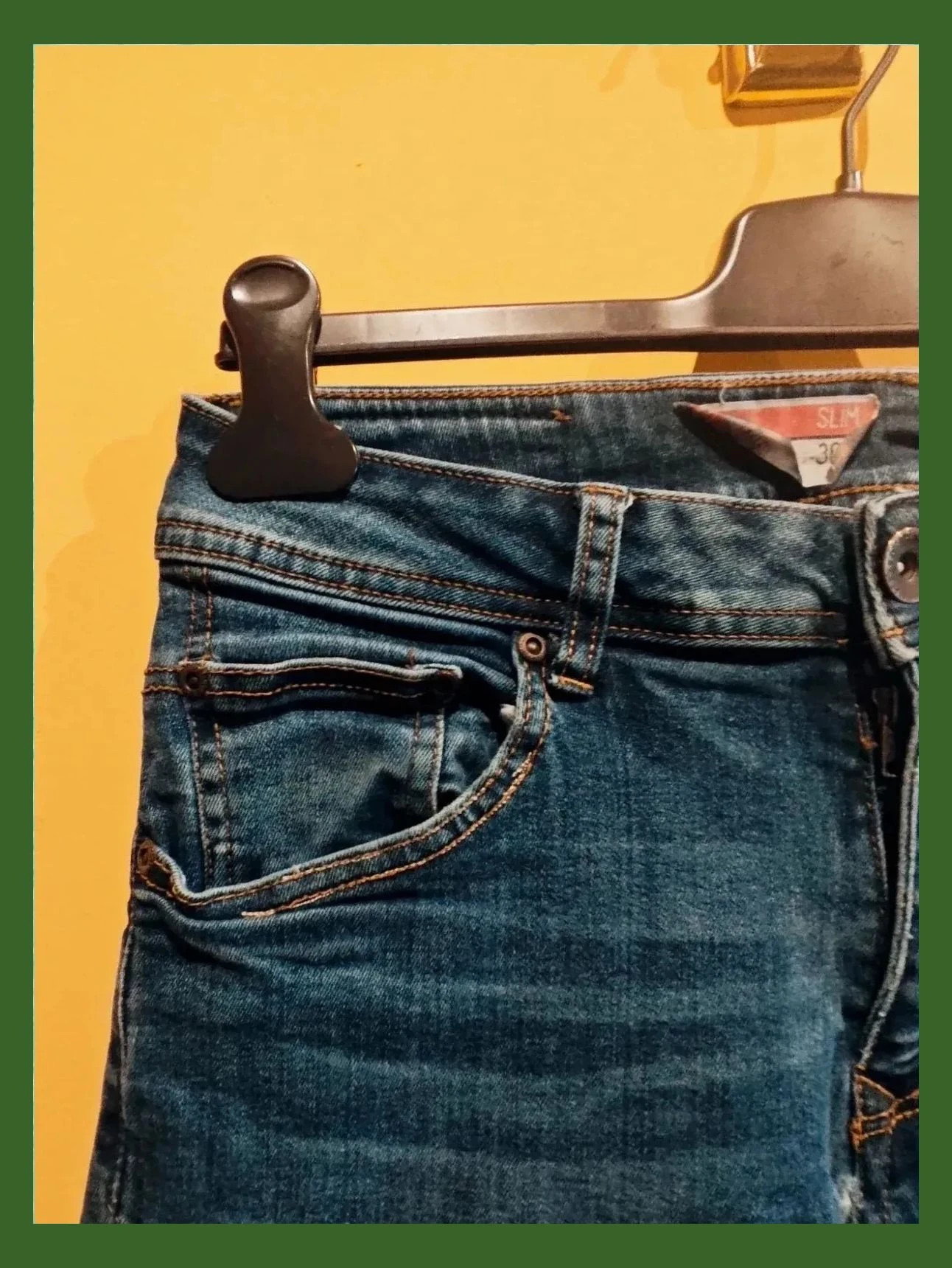 🌺 Pantalón vaquero fit slim efecto deslavado – Green Coast – taille M 3