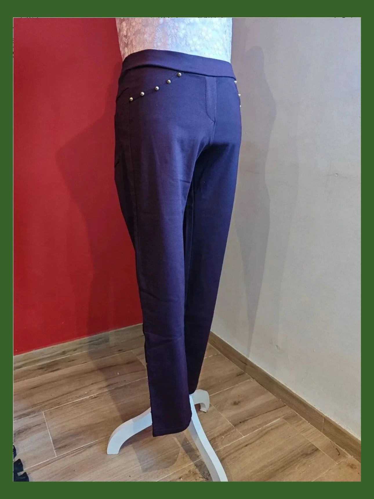 🌺Pantalón pitillo tobillero de punto morado con tachuelas doradas – Morado – taille L / 40 / 12 3