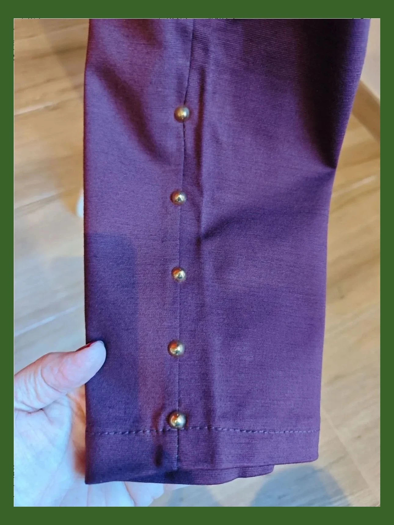 🌺Pantalón pitillo tobillero de punto morado con tachuelas doradas – Morado – taille L / 40 / 12 5