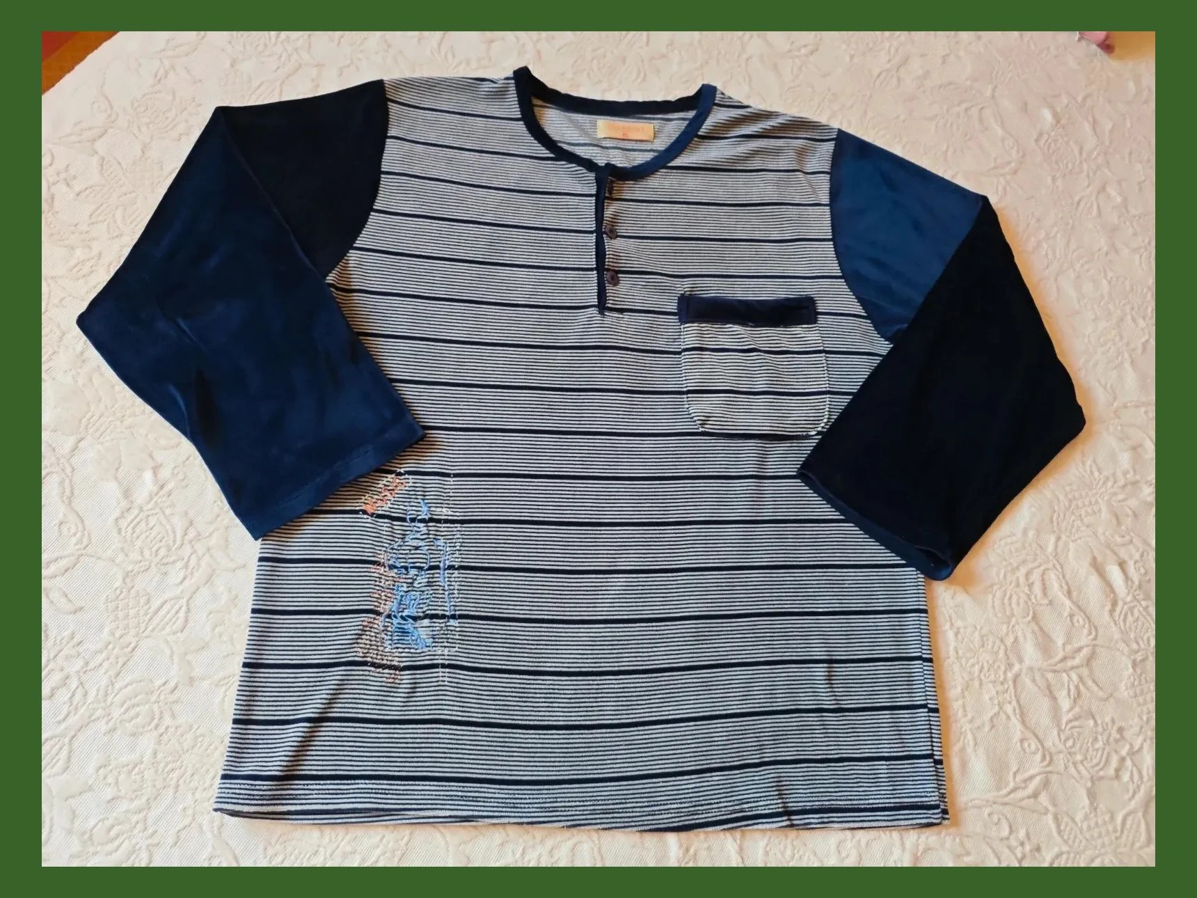 🌺Cómodo pijama de terciopelo azul marino con rayas en la parte superior – Doremi – taille XL 2