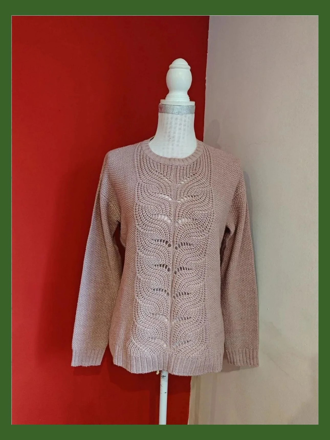 🌺 Jersey rosa con punto de ochos en el frente