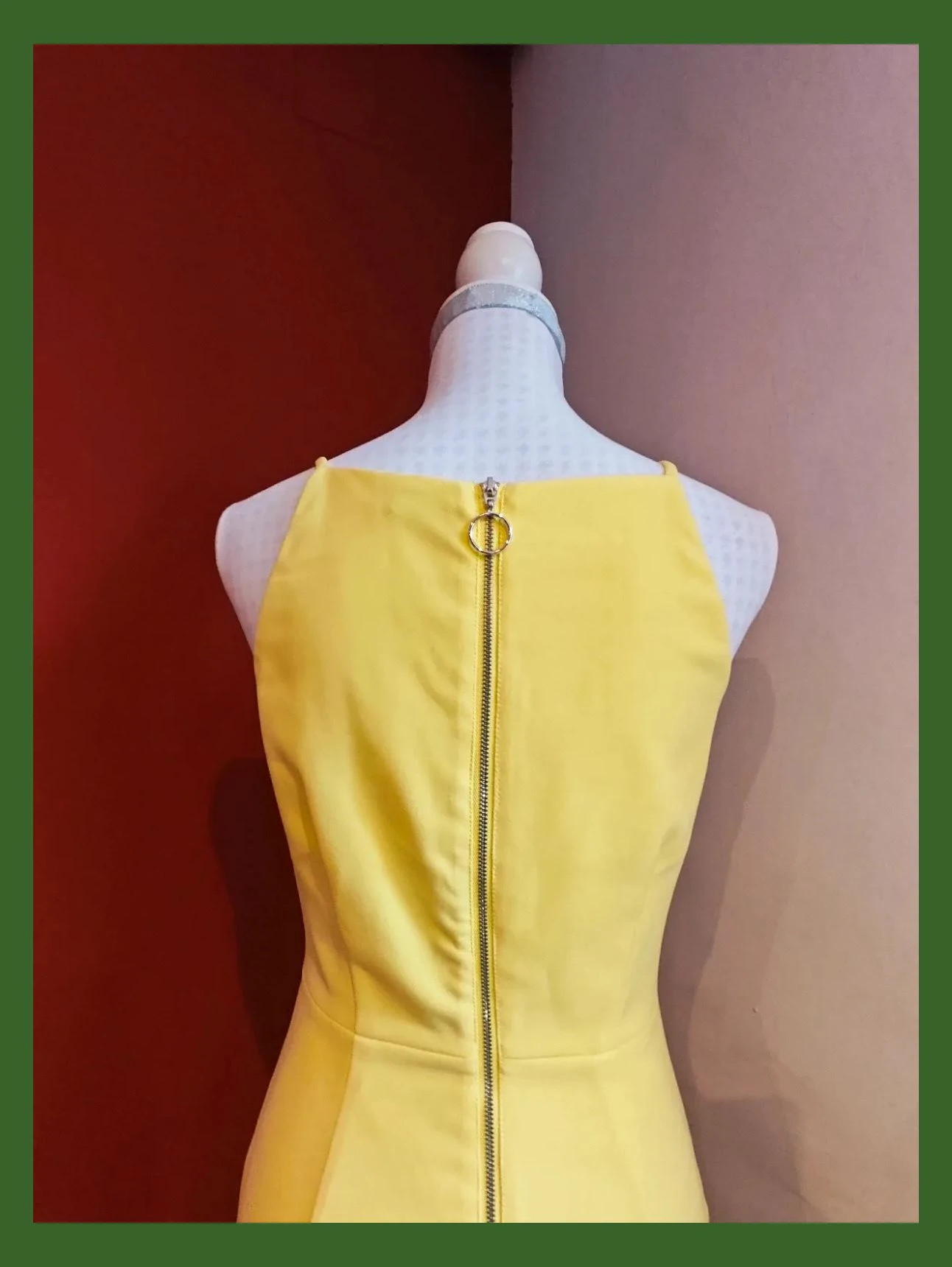 🌺Bonito vestido entallado amarillo de tirantes con cremallera trasera – H&M – taille M / 38 / 10 5