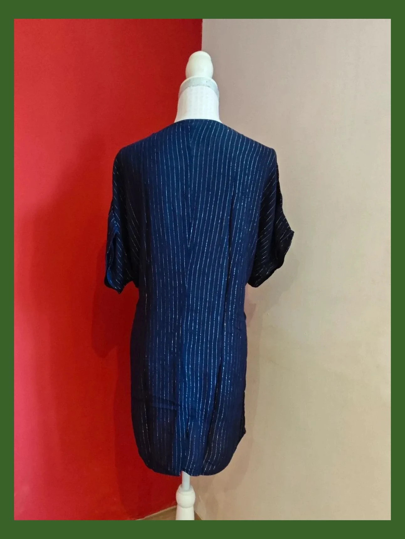 🌺 Bonito caftán azul marino con hilos plateados – Vintage Dressing – taille 5XL / 50 / 22 5