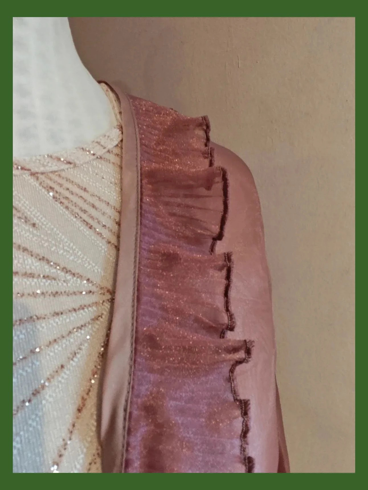 🌺 Elegante blazer de gasa rosa con volantes plisado en bordes – taille 4XL / 48 / 20 3