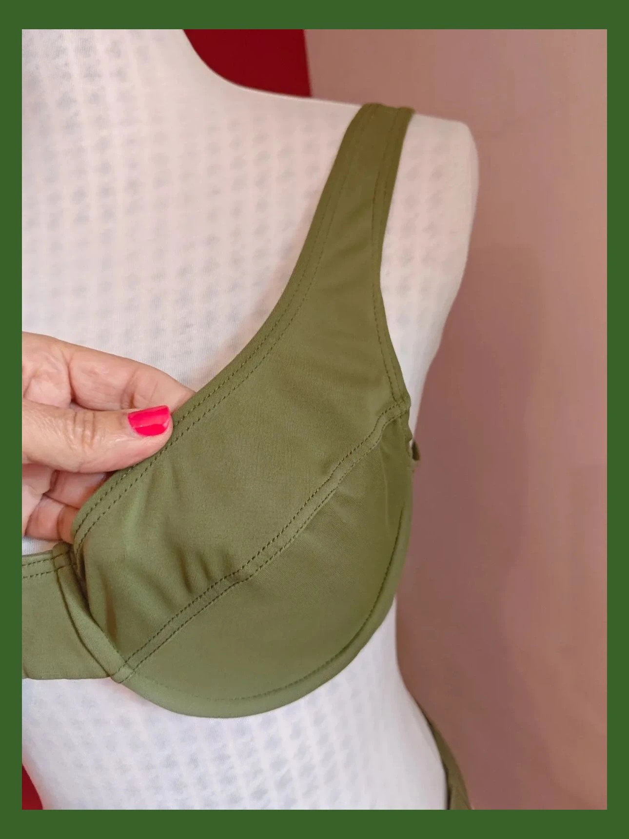 🌺 Bonito biquini verde con aros – Anzoni – taille XL / 42 / 14 3