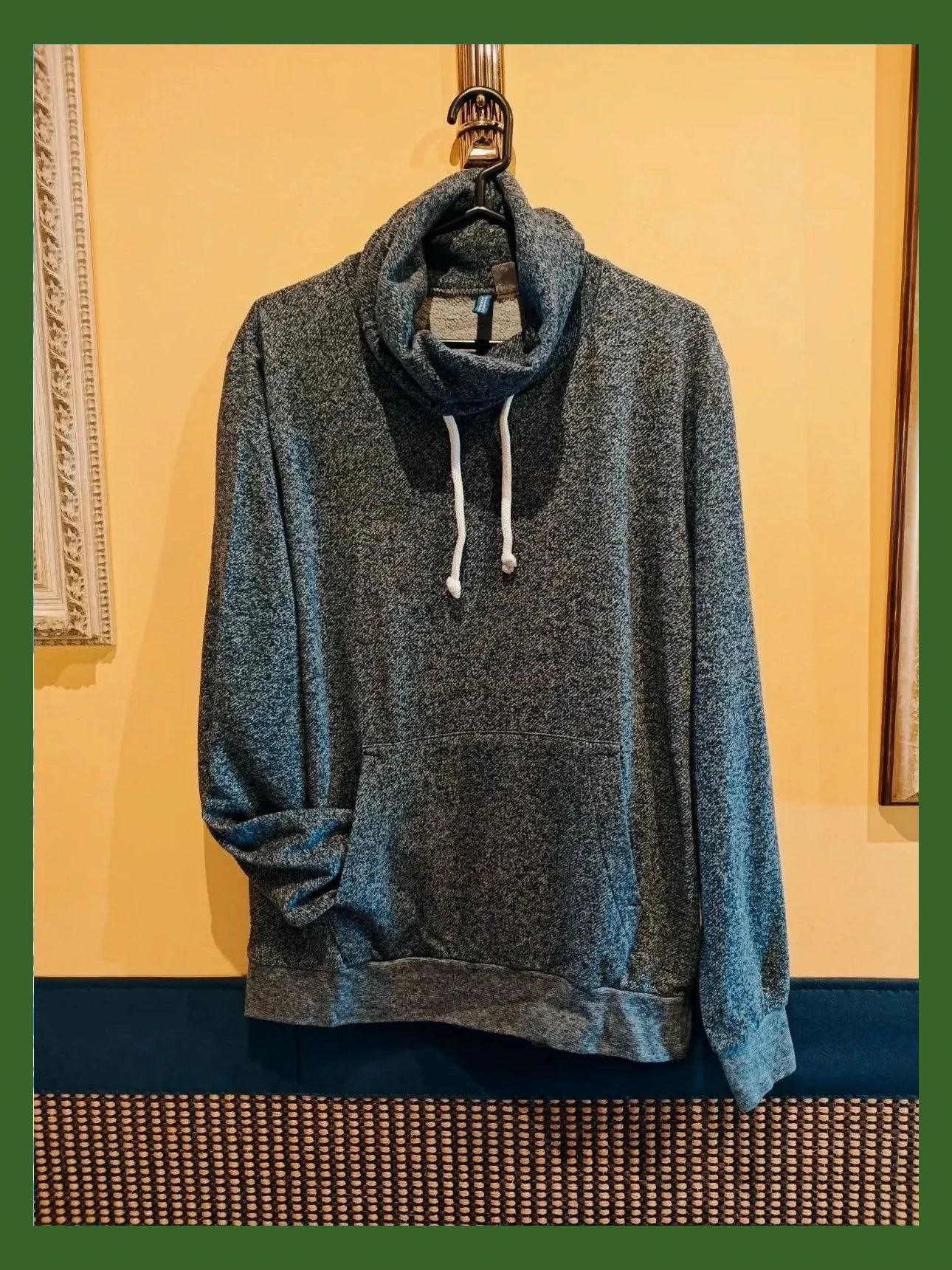 🌺 Sudadera 50% algodón jaspeado azul y blanco con cuello doblado – Divided – taille XXL 2