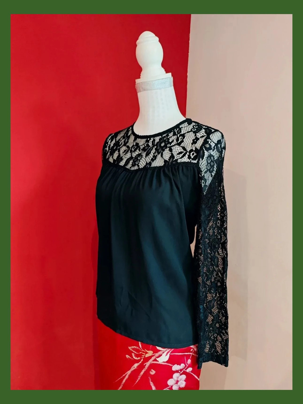 🌺 Bonita blusa negra con blonda en mangas y parte superior – JustFab – taille XXL / 44 / 16 2