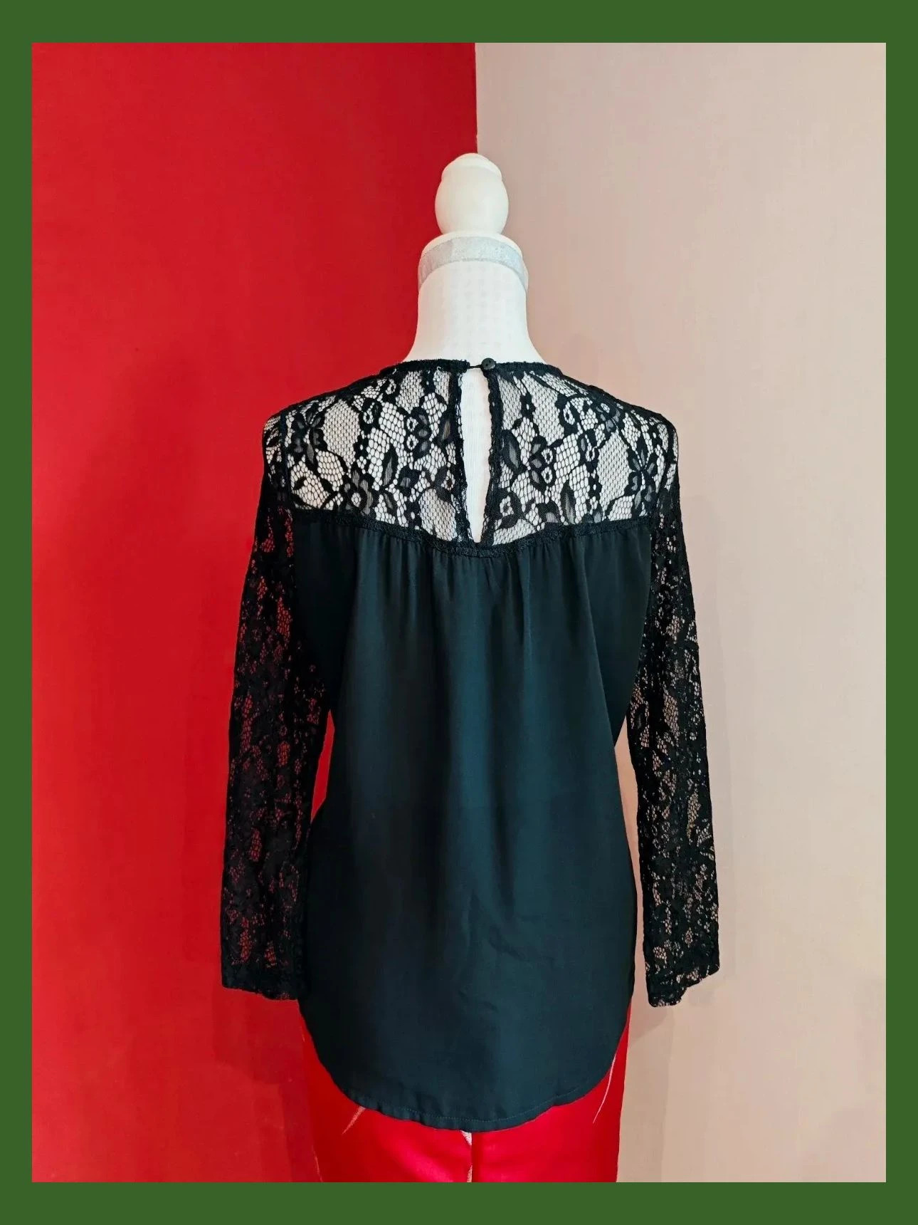 🌺 Bonita blusa negra con blonda en mangas y parte superior – JustFab – taille XXL / 44 / 16 5
