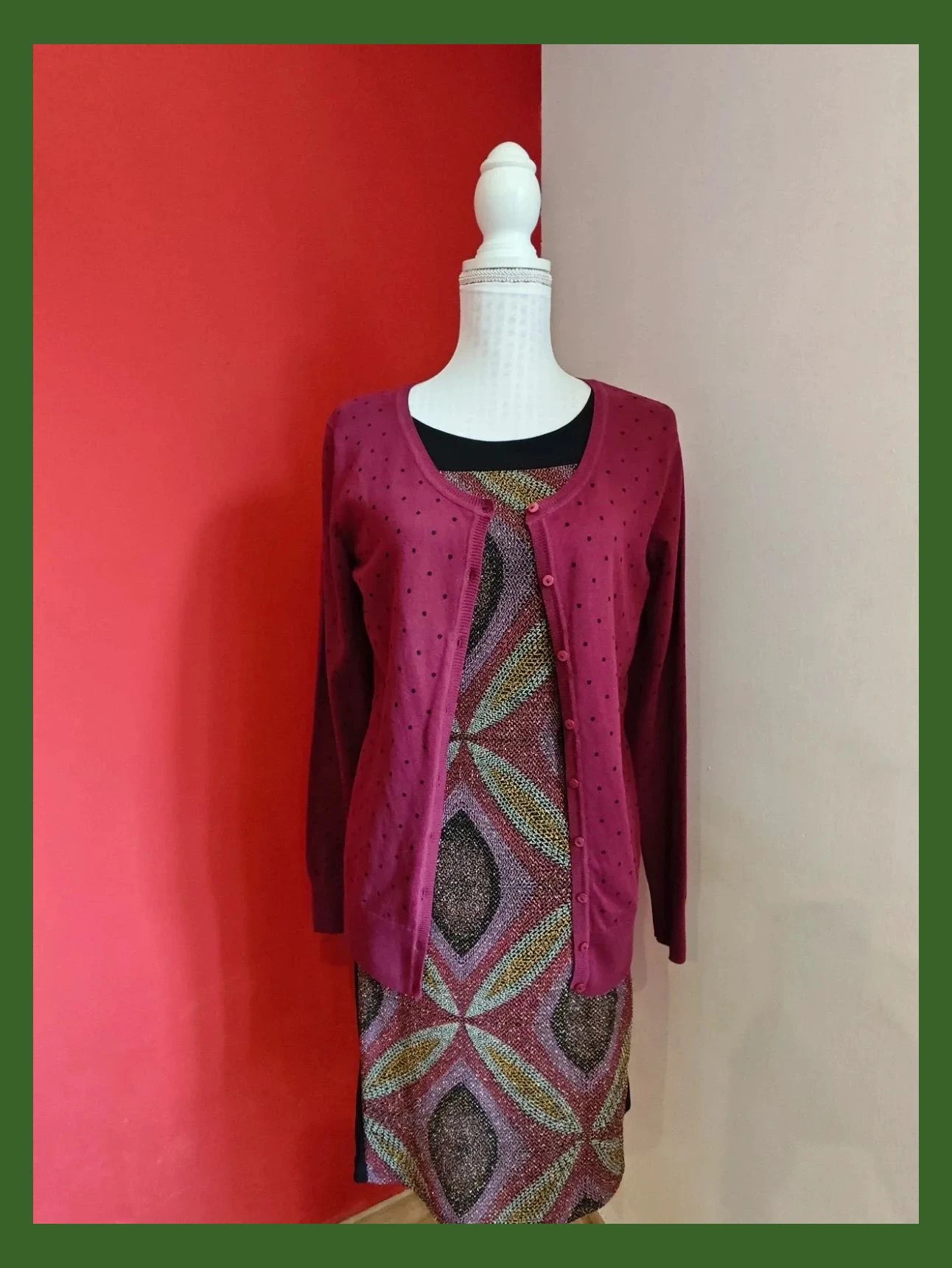 🌺 Práctica rebeca mirada con puntitos negros – The Basics – taille M / 38 / 10