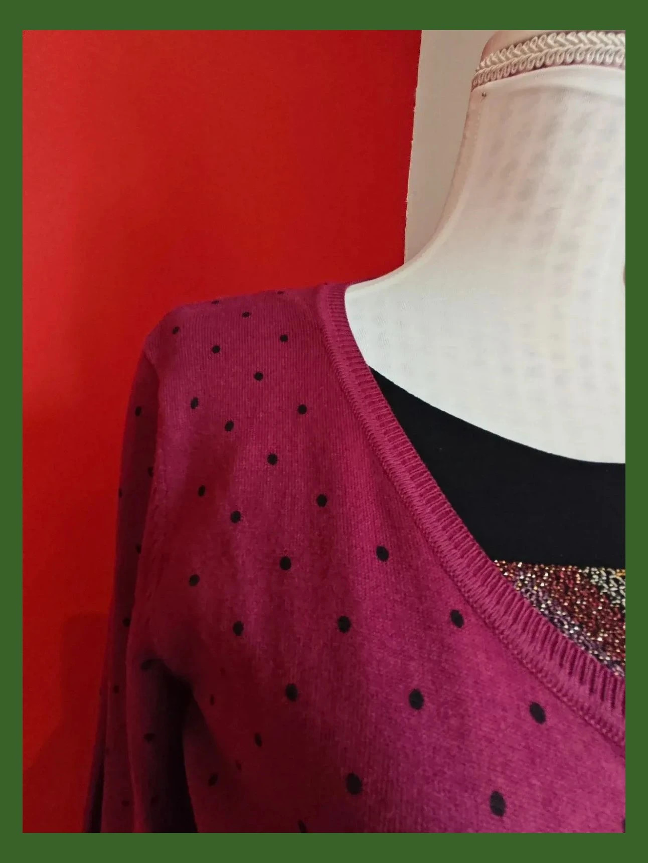 🌺 Práctica rebeca mirada con puntitos negros – The Basics – taille M / 38 / 10 5