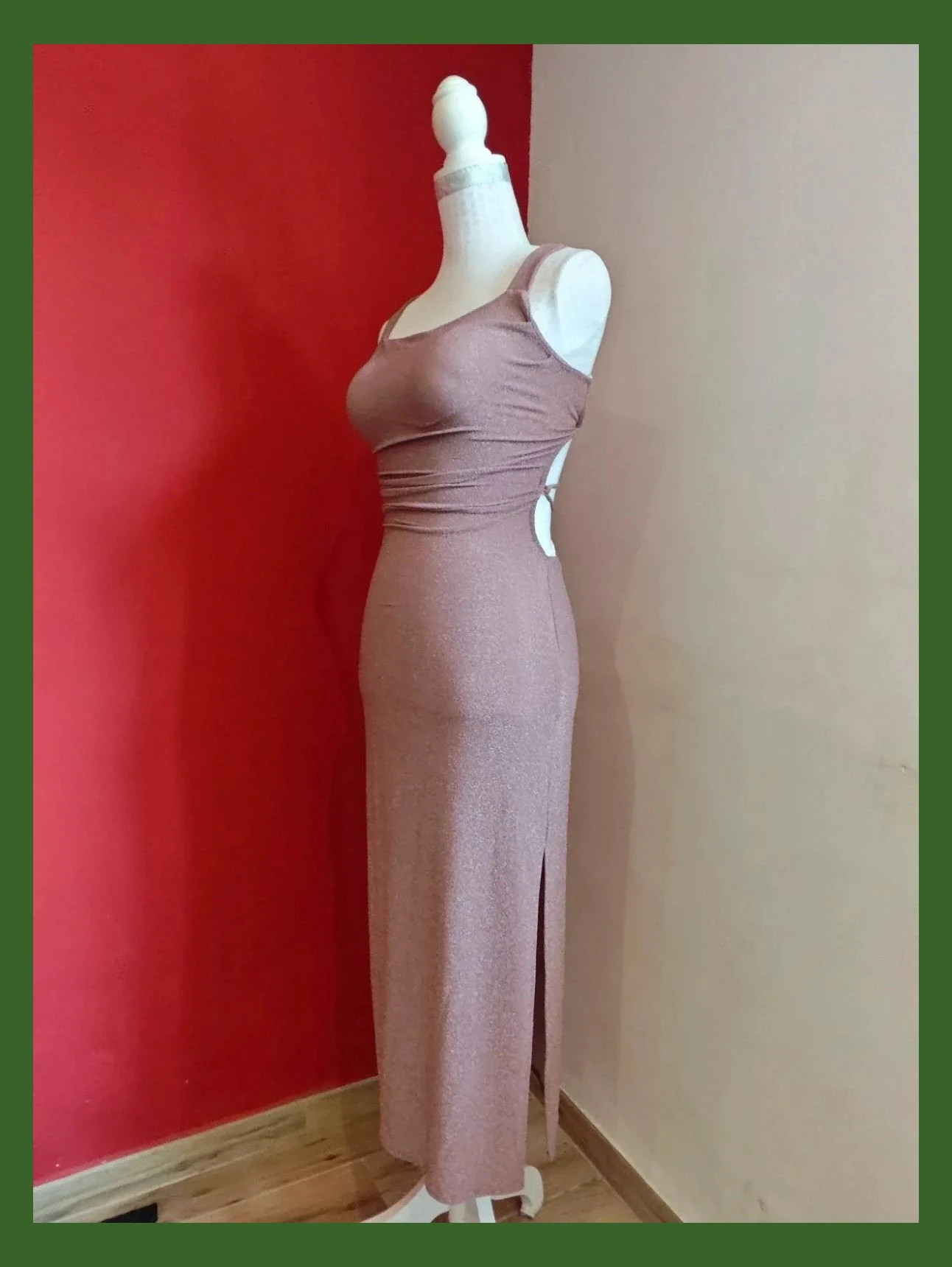 🌺Elegante vestido midi en tono rosado con acabado brillante con espalda descubierta – New Collection – taille S / 36 / 8 3