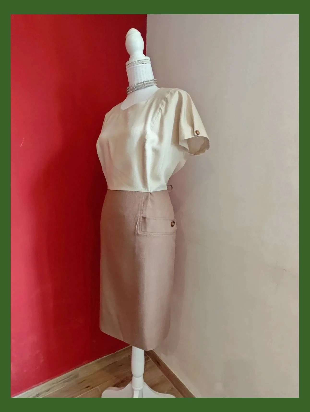 🌺Vestido elegante bicolor en tonos beige y marrón – Buttons – taille 4XL / 48 / 20 2