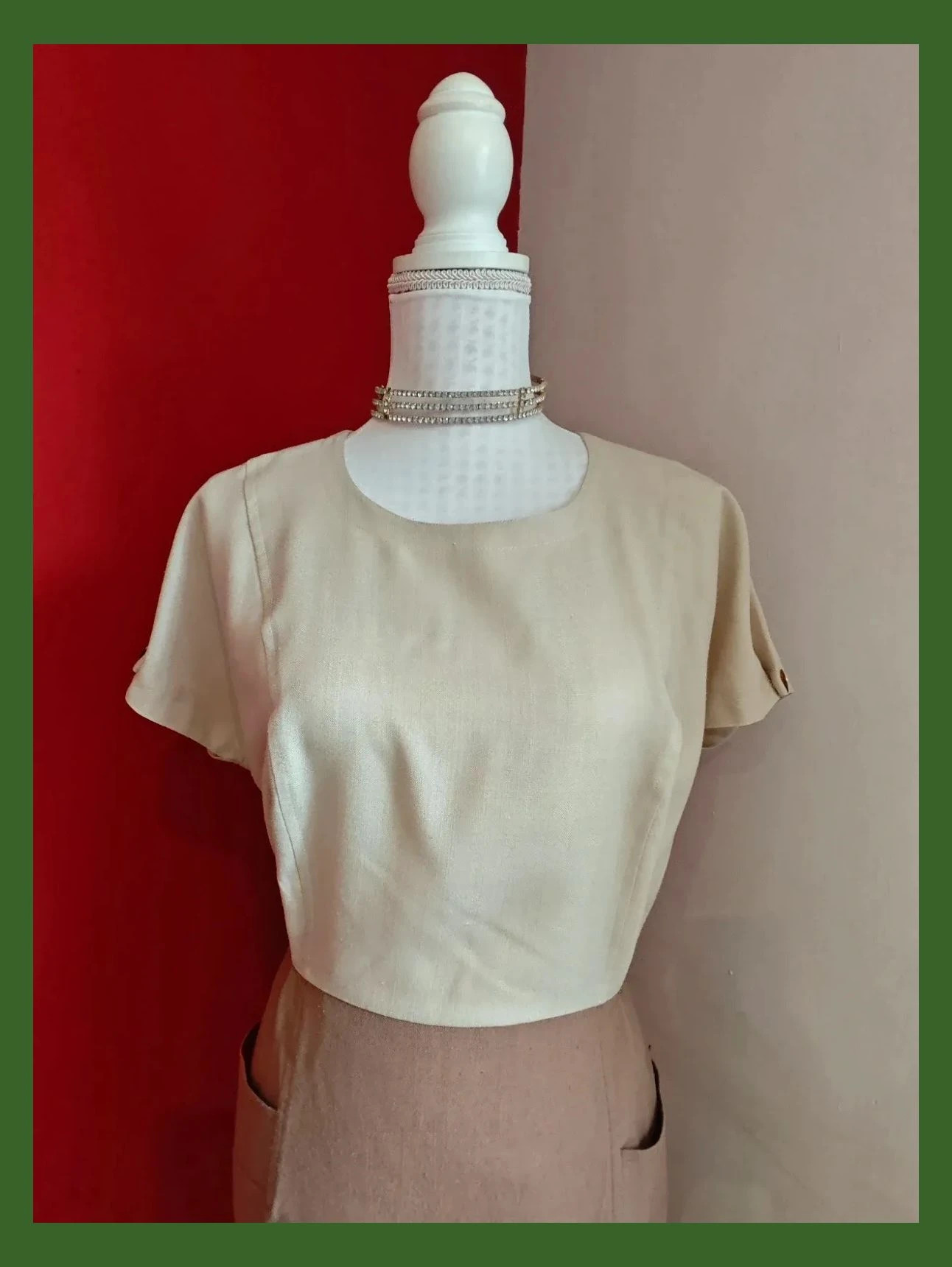 🌺Vestido elegante bicolor en tonos beige y marrón – Buttons – taille 4XL / 48 / 20 3