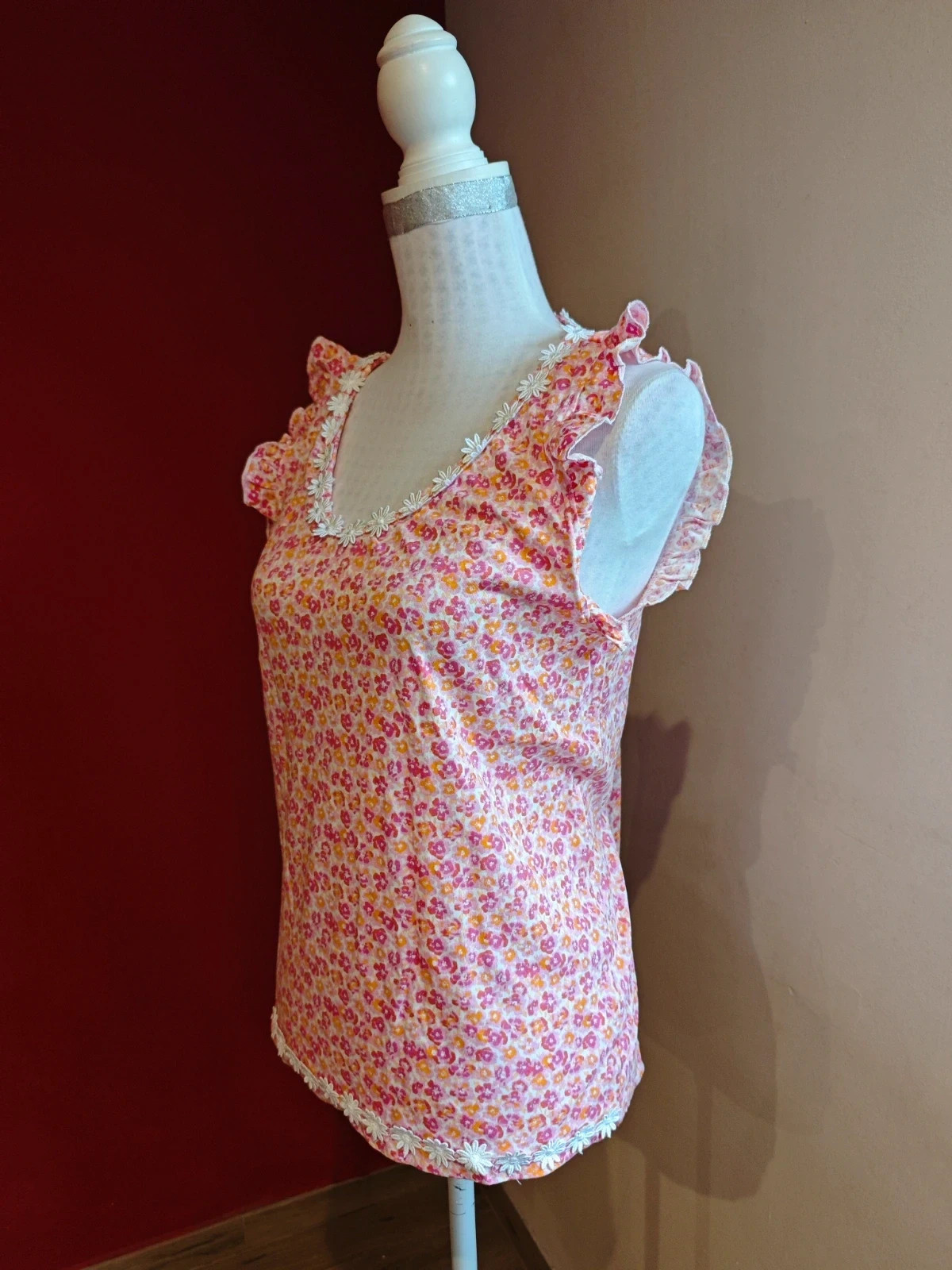 🌺Camiseta floreada de algodón de tirantes con volantes y margaritas blancas cosidas por mi, talla L – Sfera Casual – taille L / 40 / 12 2