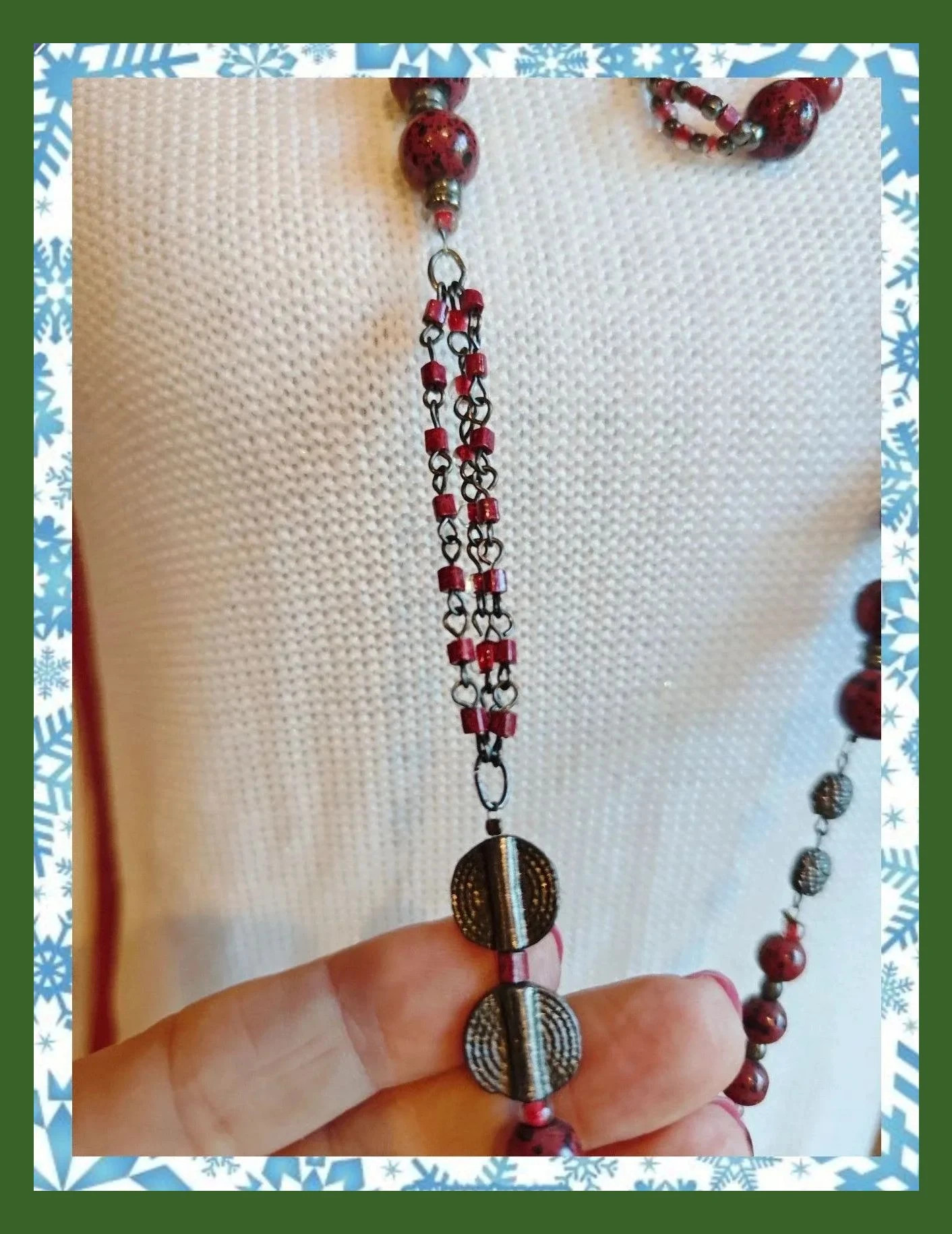 🌺 Conjunto de collar largo y pulsera con diferentes abalorios de cristal rojo y metal plateado – Vintage Chic 4