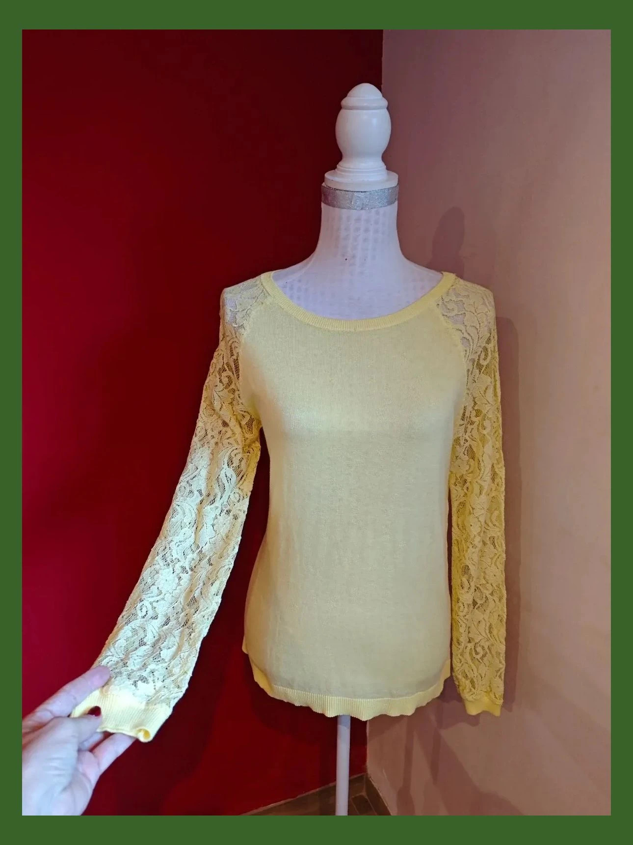 🌺Jersey fino color amarillo claro con mangas de blonda, talla M – Fórmula Joven – taille M / 38 / 10 2