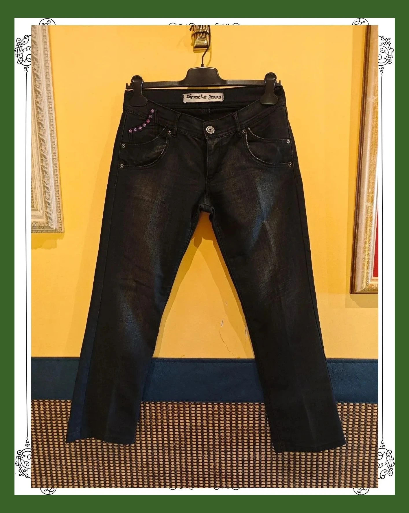 🌺 Elegante vaquero negro deslavado con abalorios y cremallera en bolsillos traseros, de Ferrache – Ferrache – taille M / 38 / 10 2