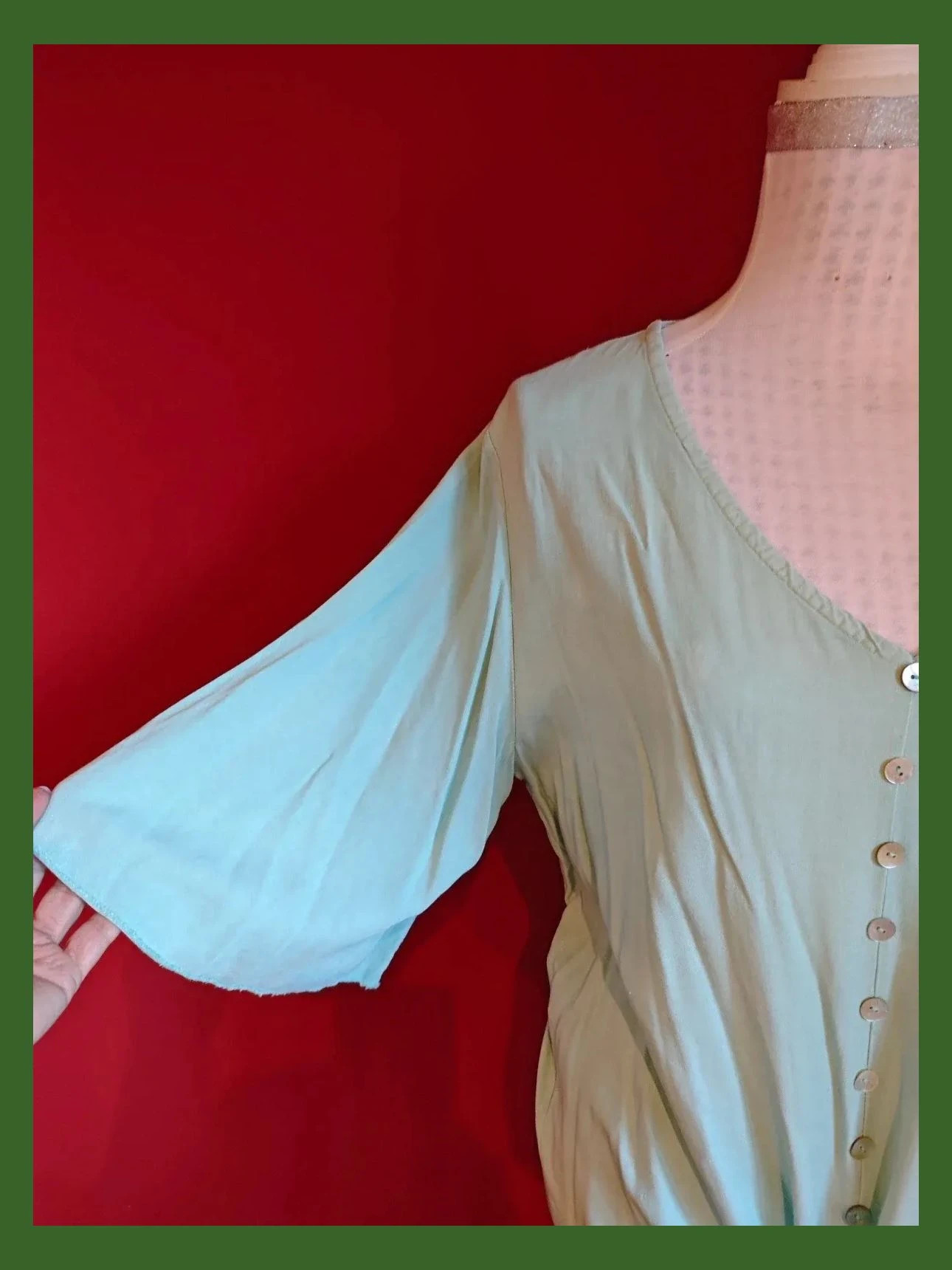 🌺 Cómoda camisa verde claro atada con lazo delante, talla 46 – Boutique Italiana – taille XXXL / 46 / 18 3