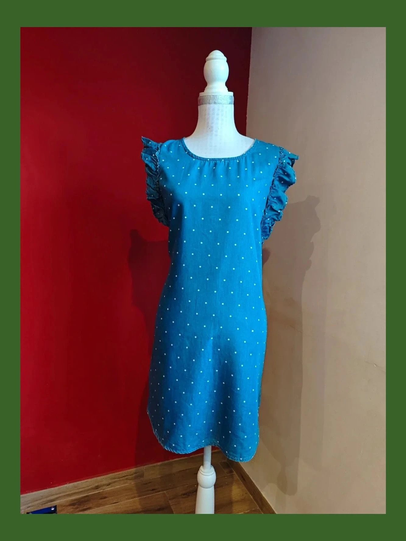 🌺Vestido de tela fina vaquera de algodón con topos blancos y volantes en hombros, talla L – Unit – taille L / 40 / 12
