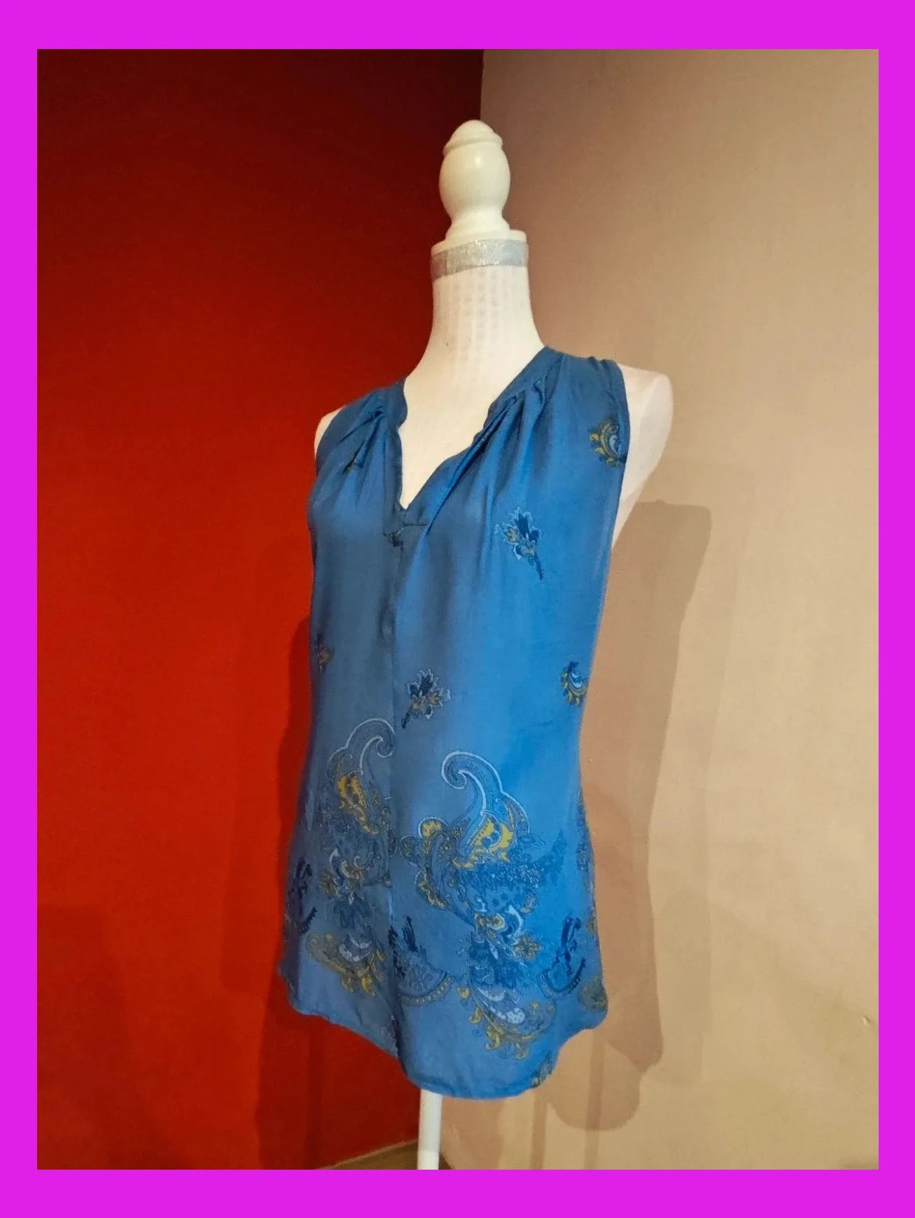 🌺Blusa azul con estampado en el bajo y pliegues en cuello – taille 4XL / 48 / 20 2