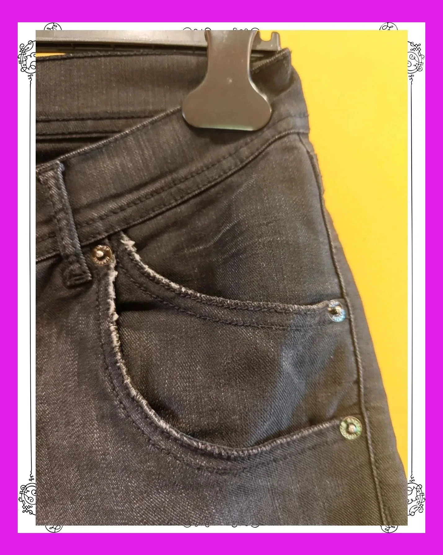 🌺 Elegante vaquero negro deslavado con abalorios y cremallera en bolsillos traseros, de Ferrache – Ferrache – taille M / 38 / 10 4