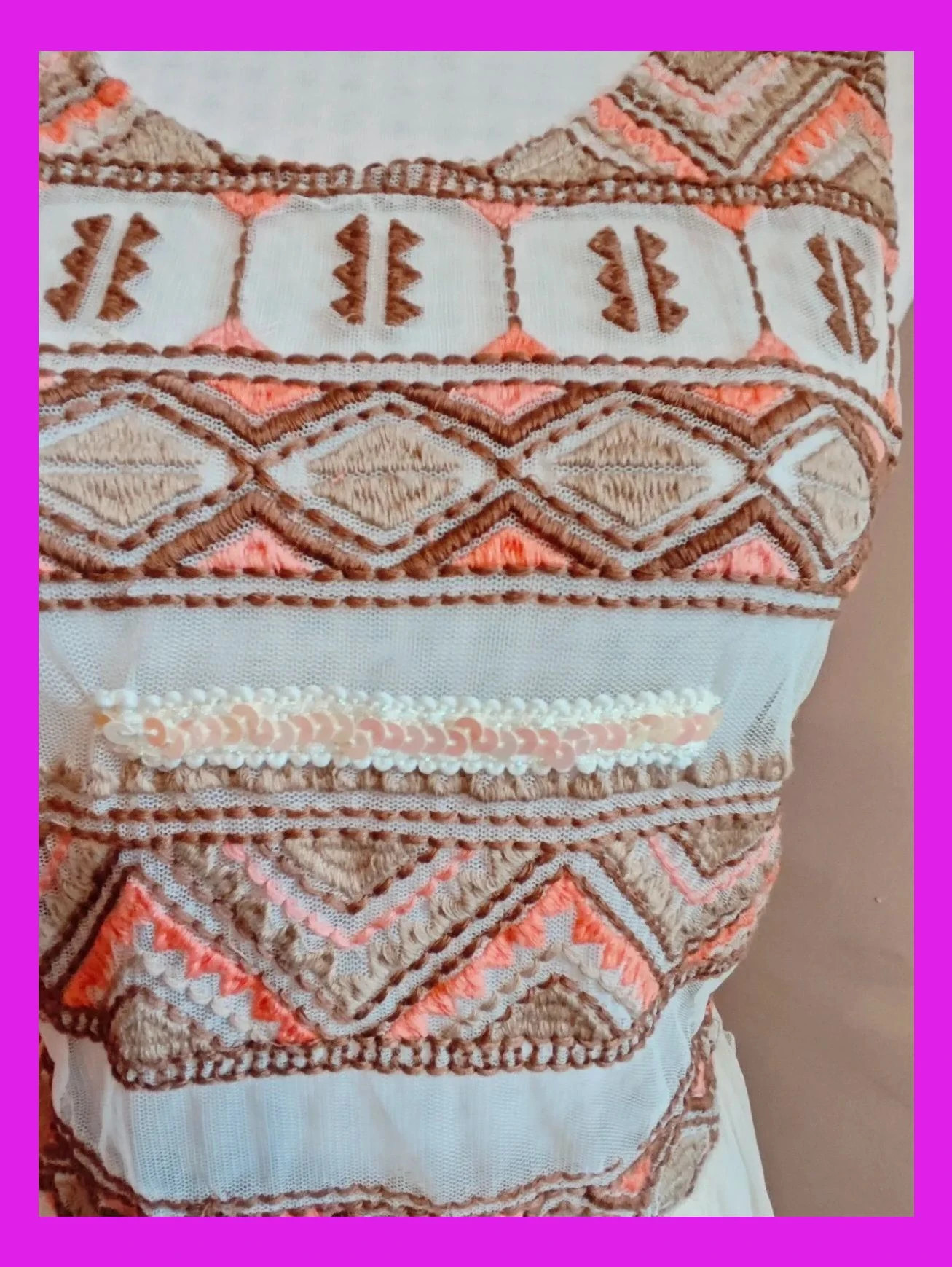 🌺 Vestido caftán de gasa tono crema con bordados étnicos en la parte delantera superior – Vintage Dressing – taille M / 38 / 10 5