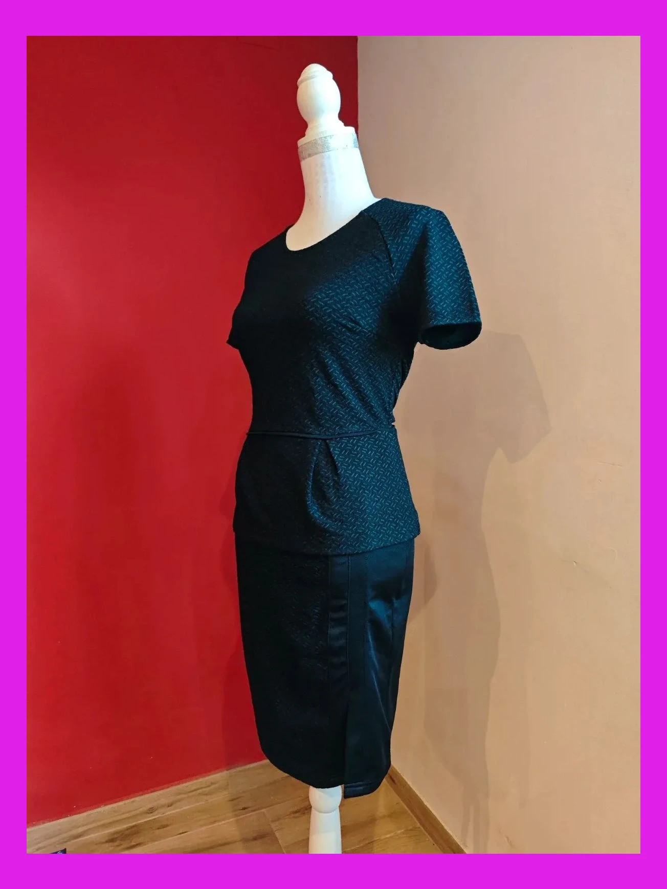 🌺 Elegante conjunto de falda y top negro con pintas verdes, de Trucco – Trucco – taille M / 38 / 10 2