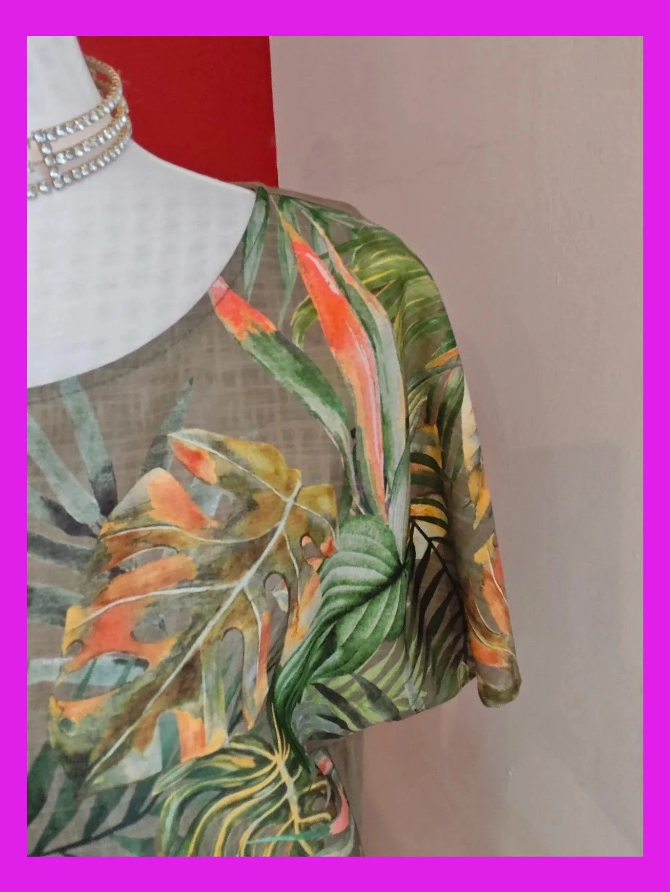 🌺 Camiseta con estampado tropical tonos verdes y naranja delante y liso de punto detrás – Cortefiel – taille XL / 42 / 14 3