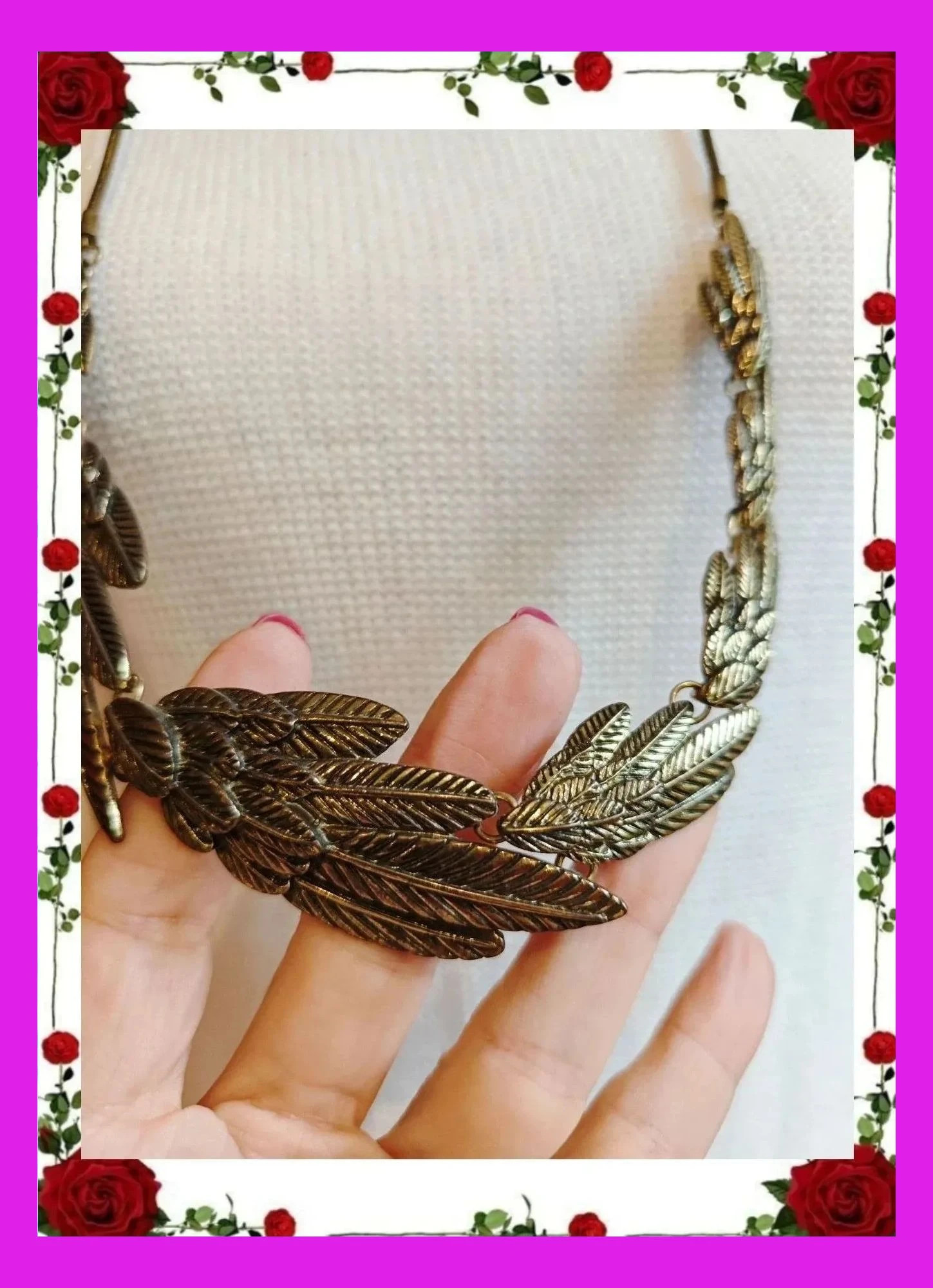 🌺 Precioso collar vintage largo dorado envejecido con hojas grabadas – Vintage Dressing 3