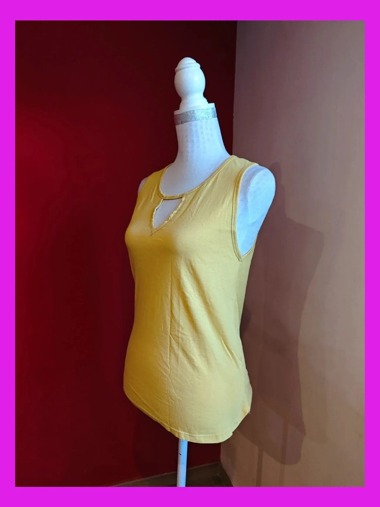 🌺Camiseta amarillo mostaza con apertura en escote y pespunte dorado, talla L – Sfera Casual – taille L / 40 / 12 2