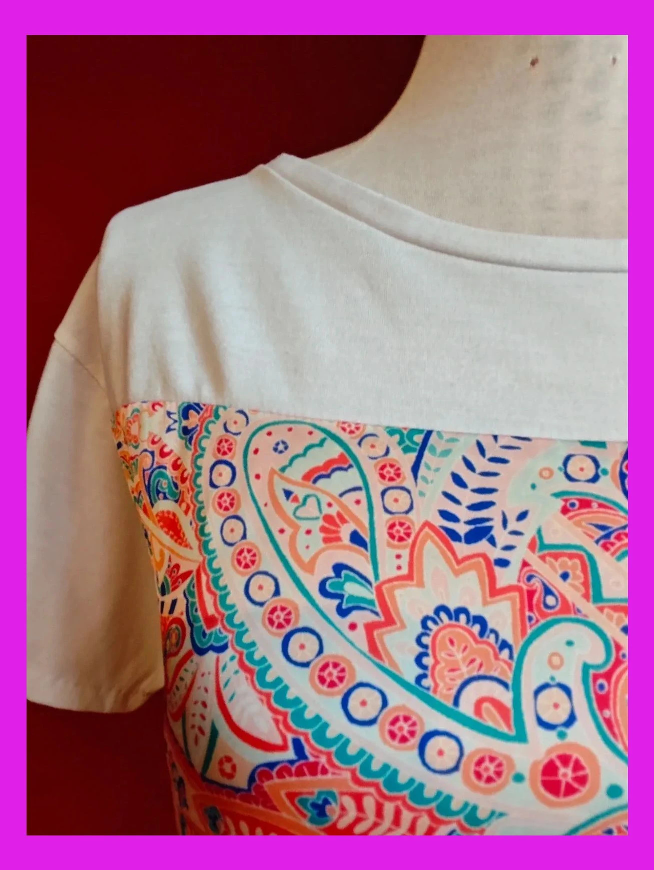 🌺 Camiseta blanca con raso multicolor delante y detalle de cintas y margarita – Urban By Venca – taille XL / 42 / 14 3