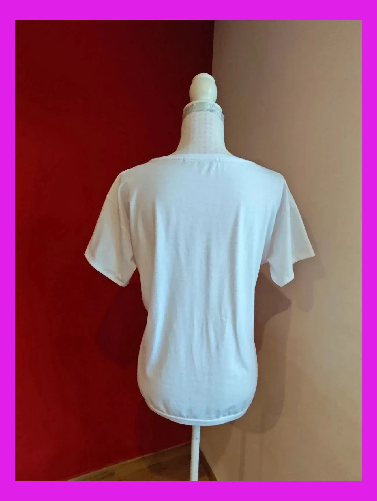 🌺 Camiseta blanca con raso multicolor delante y detalle de cintas y margarita – Urban By Venca – taille XL / 42 / 14 5