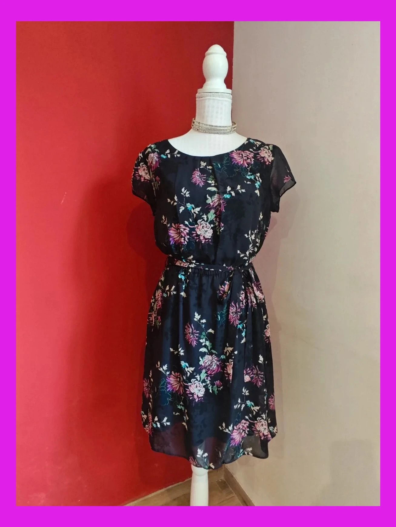 🌺 Vestido de gasa negra con estampado floral – F&F – taille XL / 42 / 14