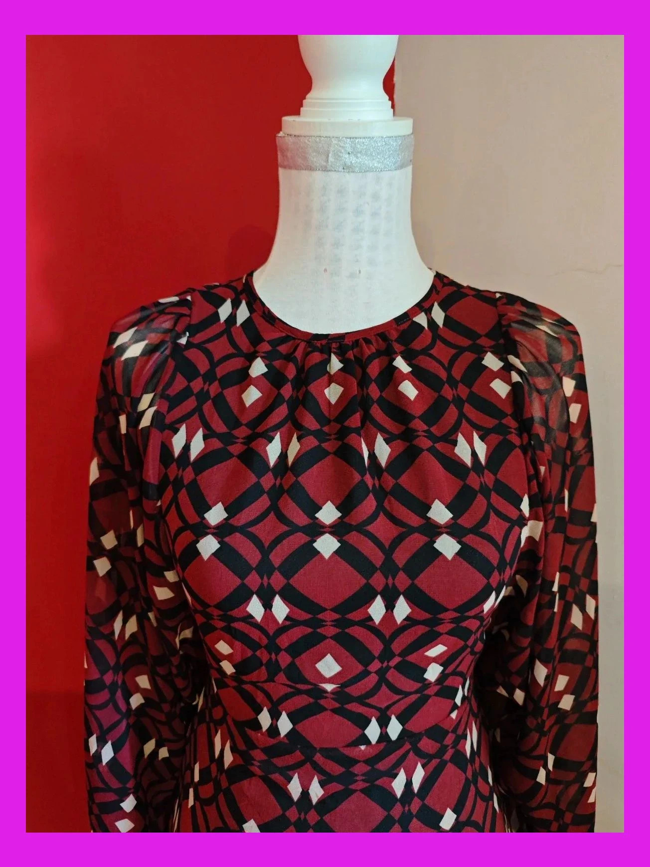 🌺 Bonito vestido mini de gasa tono caldera con estampado geométrico en negro y beige – Zara – taille XS / 34 / 6 4