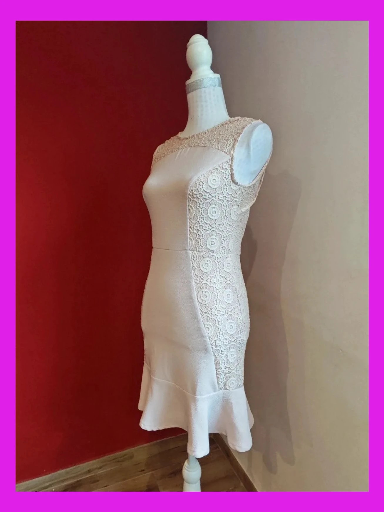 🌺Estiloso vestido de coctel tono rosa clarito con blonda en laterales y parte superior – Cayro – taille S / 36 / 8 3