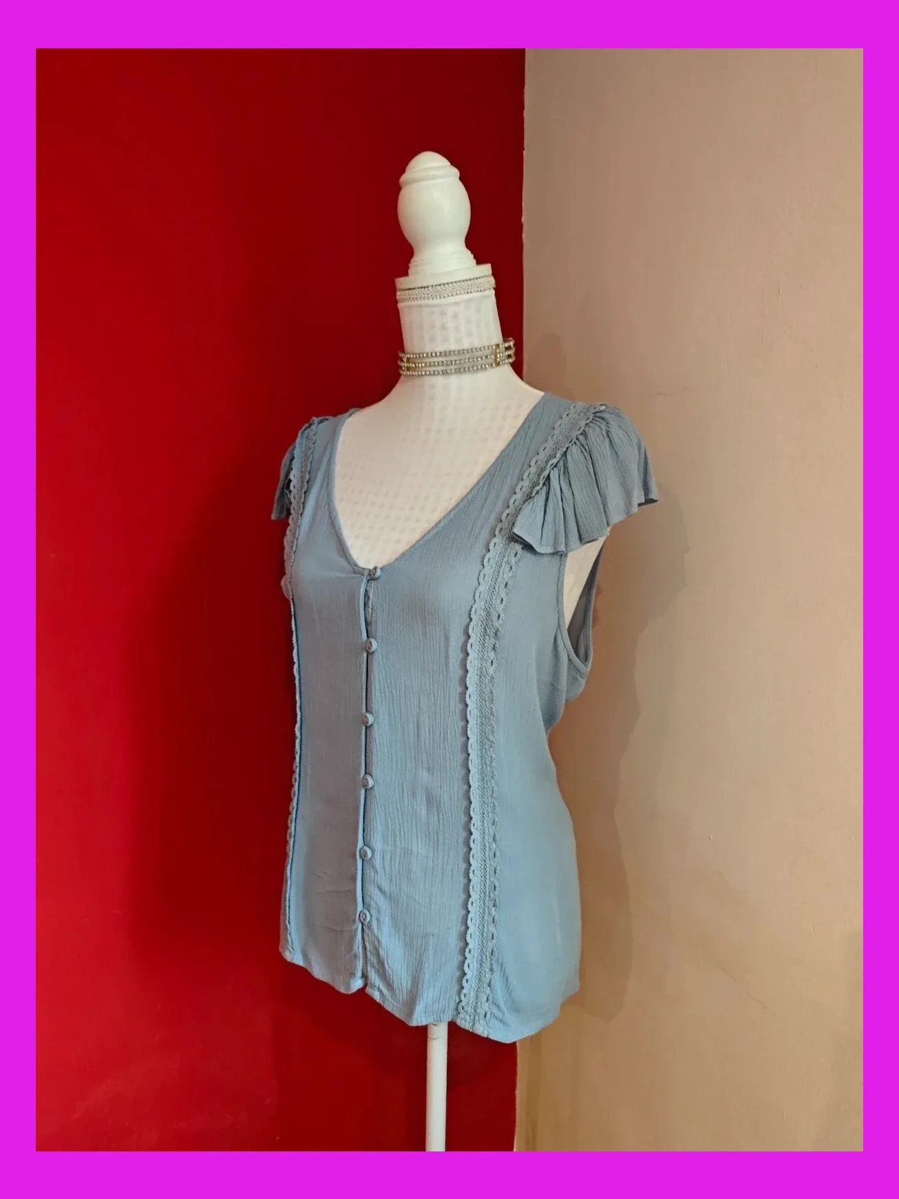 🌺Blusa azul claro con cintas de crochet delante con volantes en hombros – ONLY – taille XL / 42 / 14 2