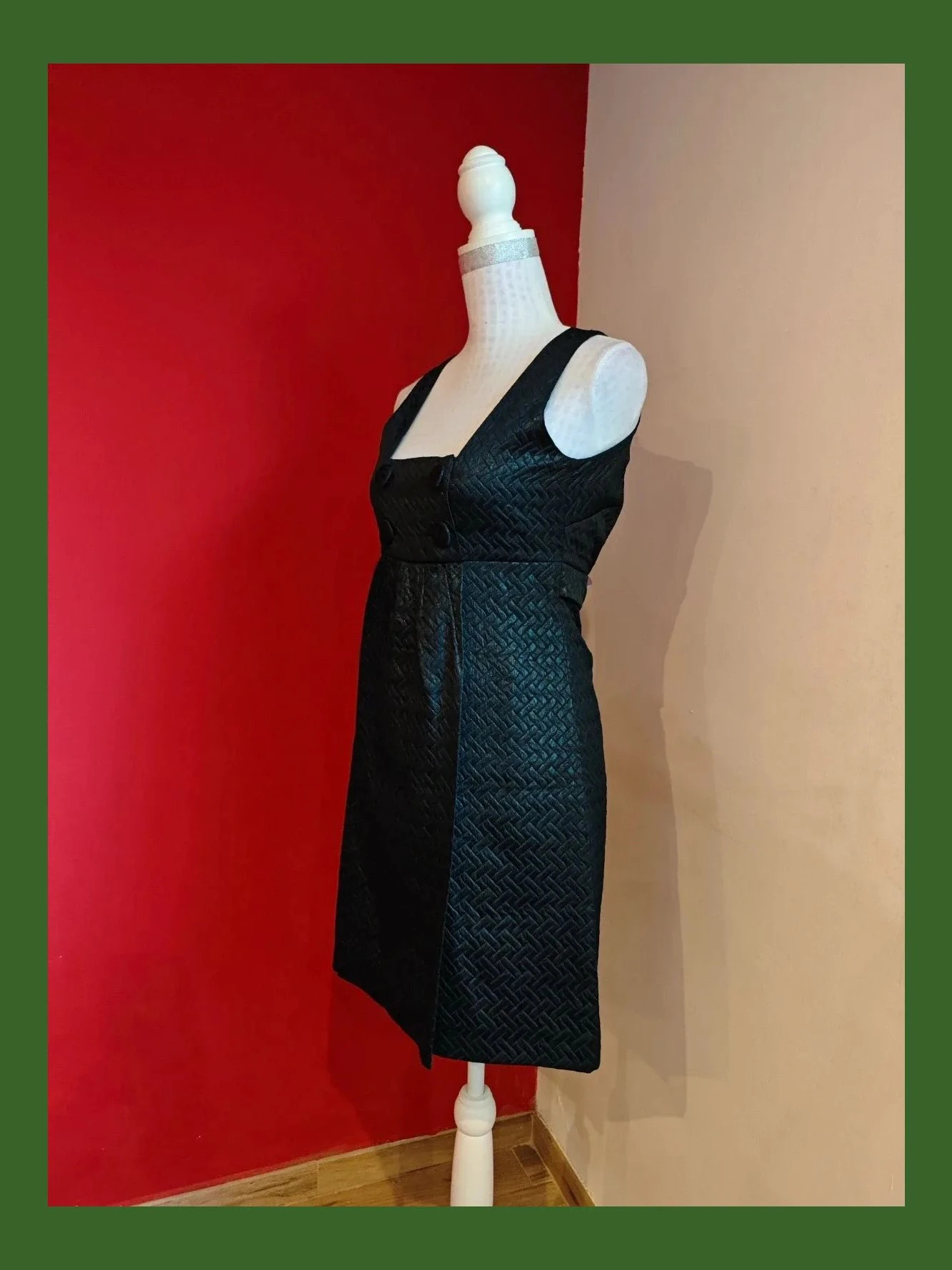 🌺Vestido negro con brillos y relieves y botones en cintura, talla M – Studio Classics – taille M / 38 / 10 2