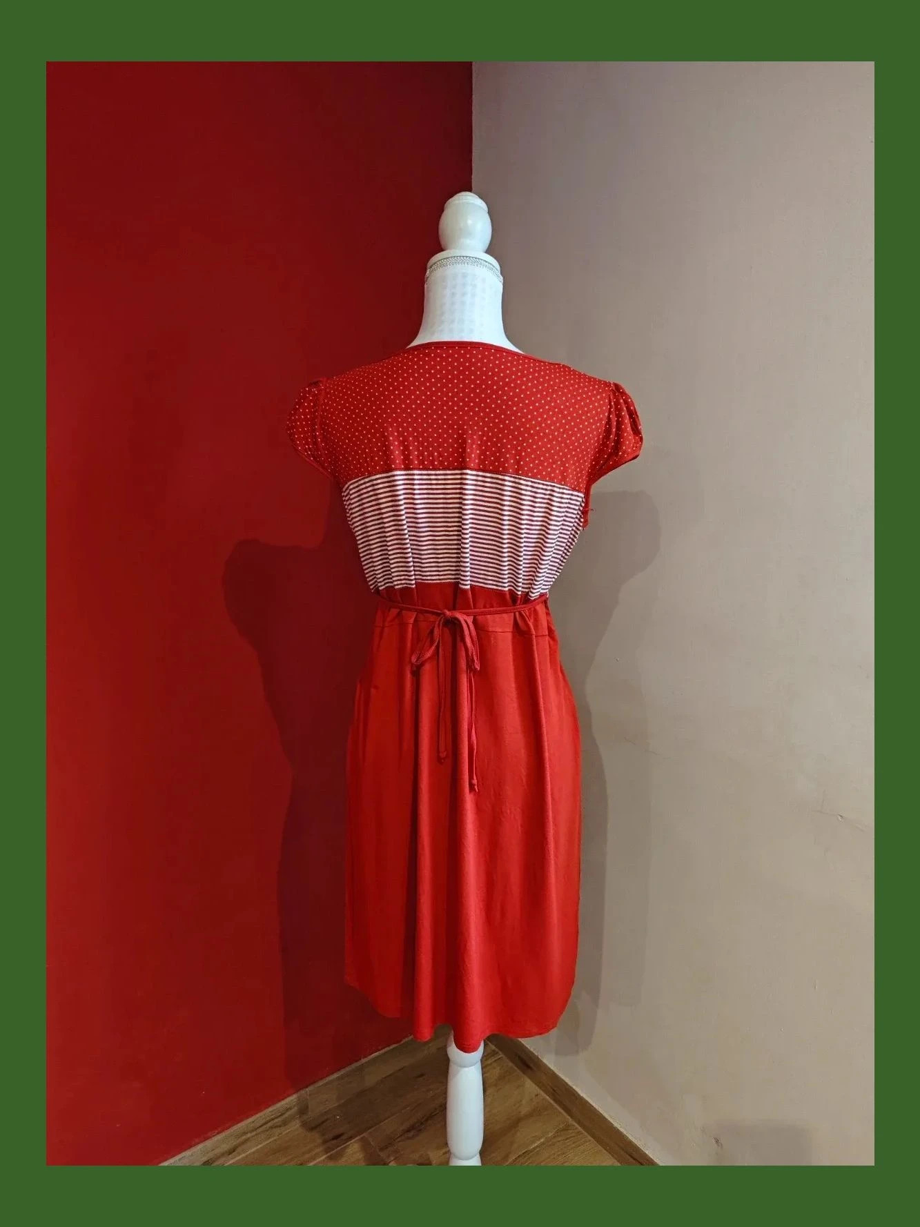 🌺Cómodo vestido de verano de punto rojo con rayas blancas en el pecho – Belando – taille XXL / 44 / 16 5