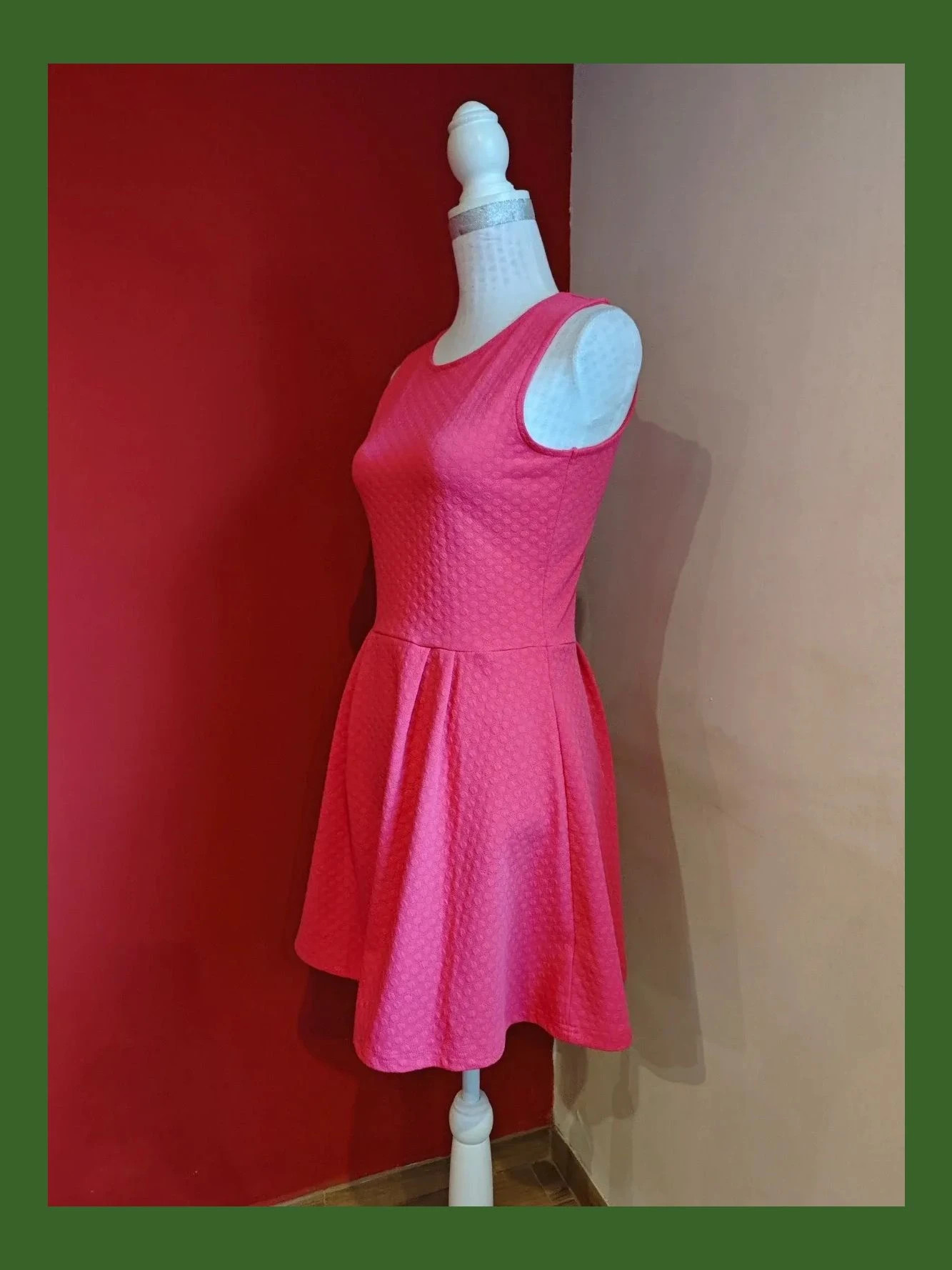 🌺Vestido color fucsia, con vuelo en la falda – YD – taille S / 36 / 8 2