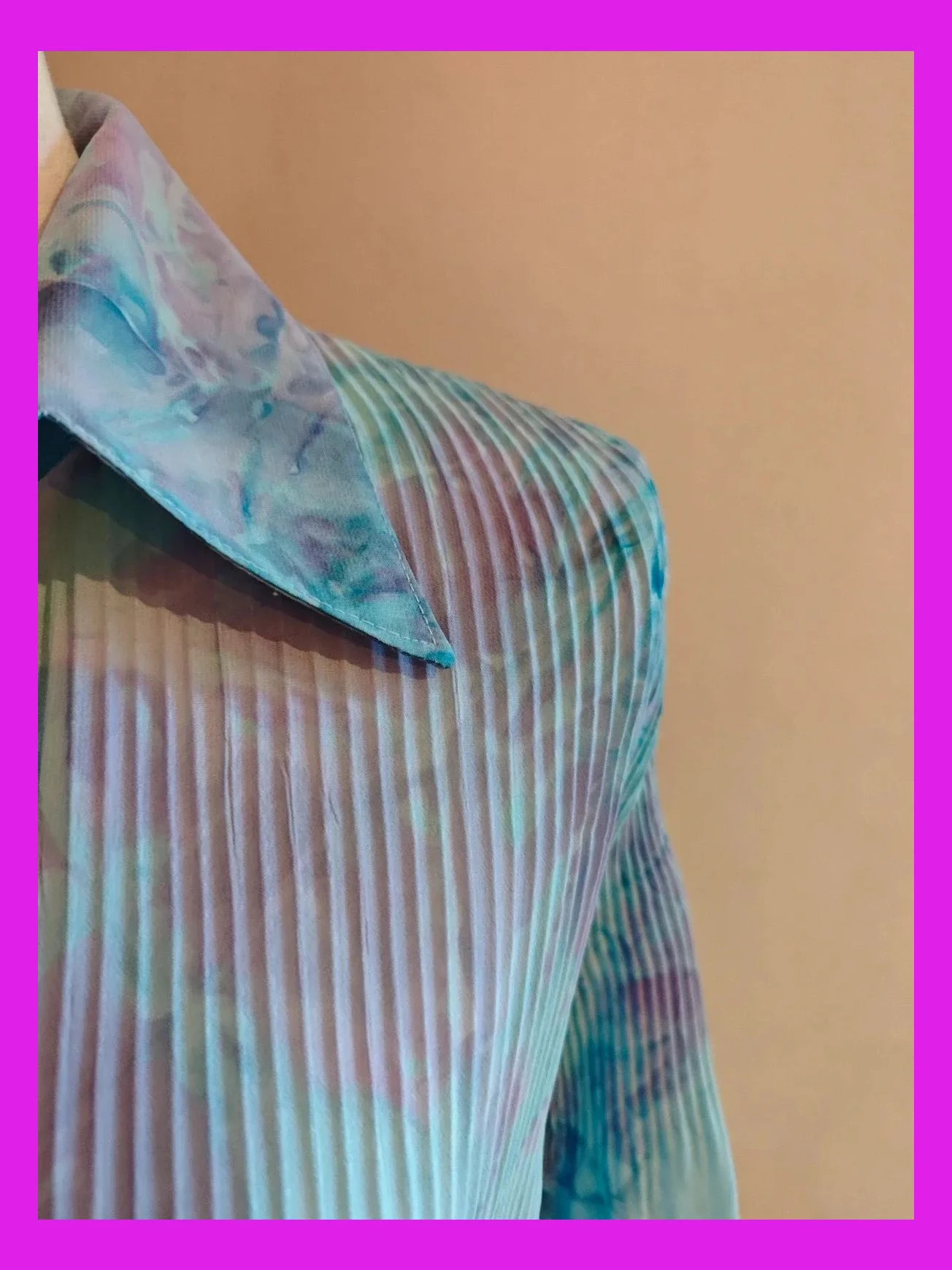 🌺Bonita camisa tela plisadita en tonos azules y lila, talla L – Boutique privée – taille L / 40 / 12 4